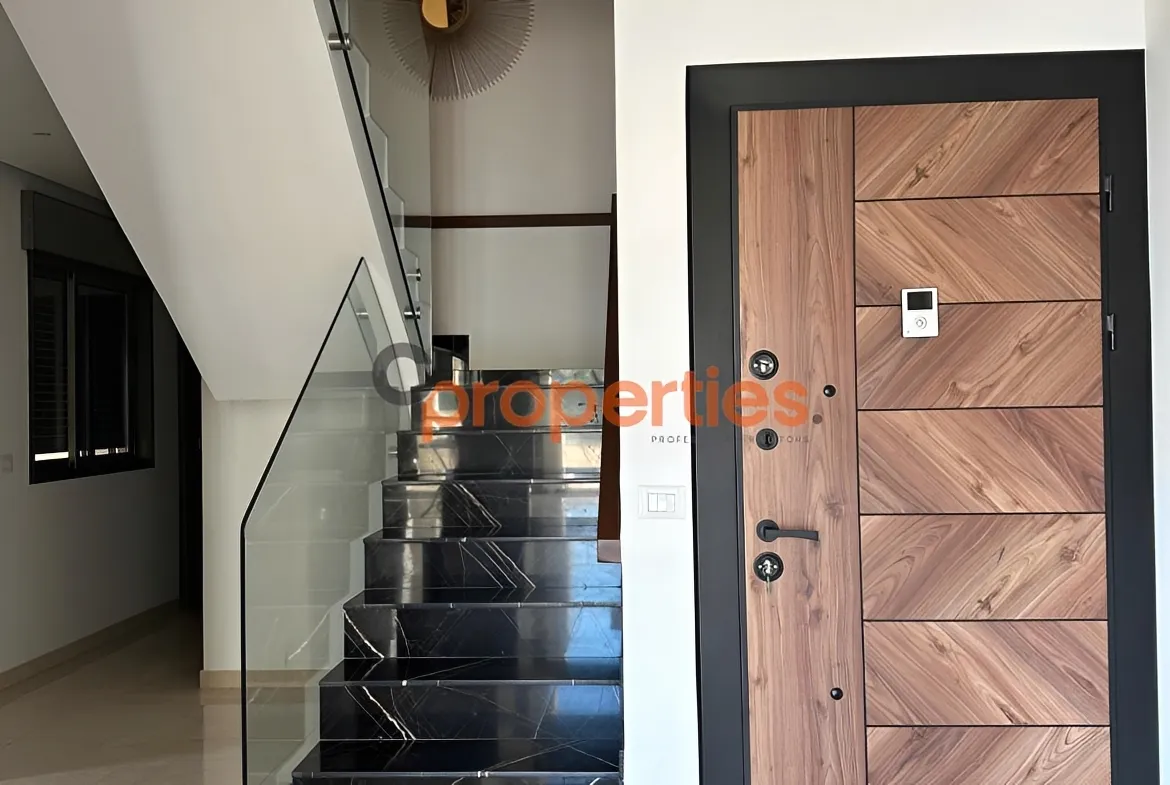Duplex for Sale in Mar Takla, Hazmieh