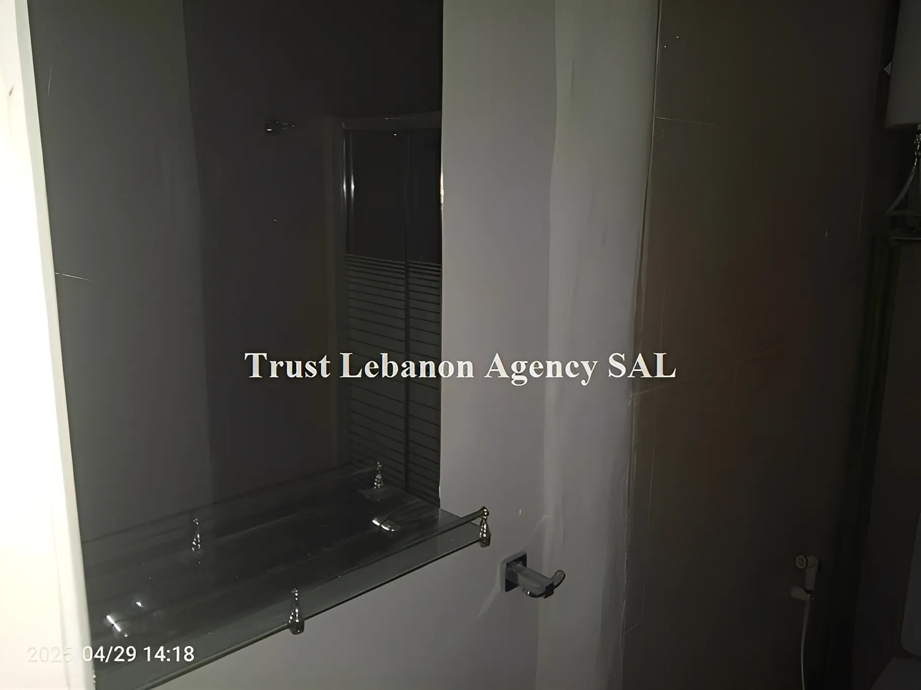 Office for rent in Baabda, Hazmieh