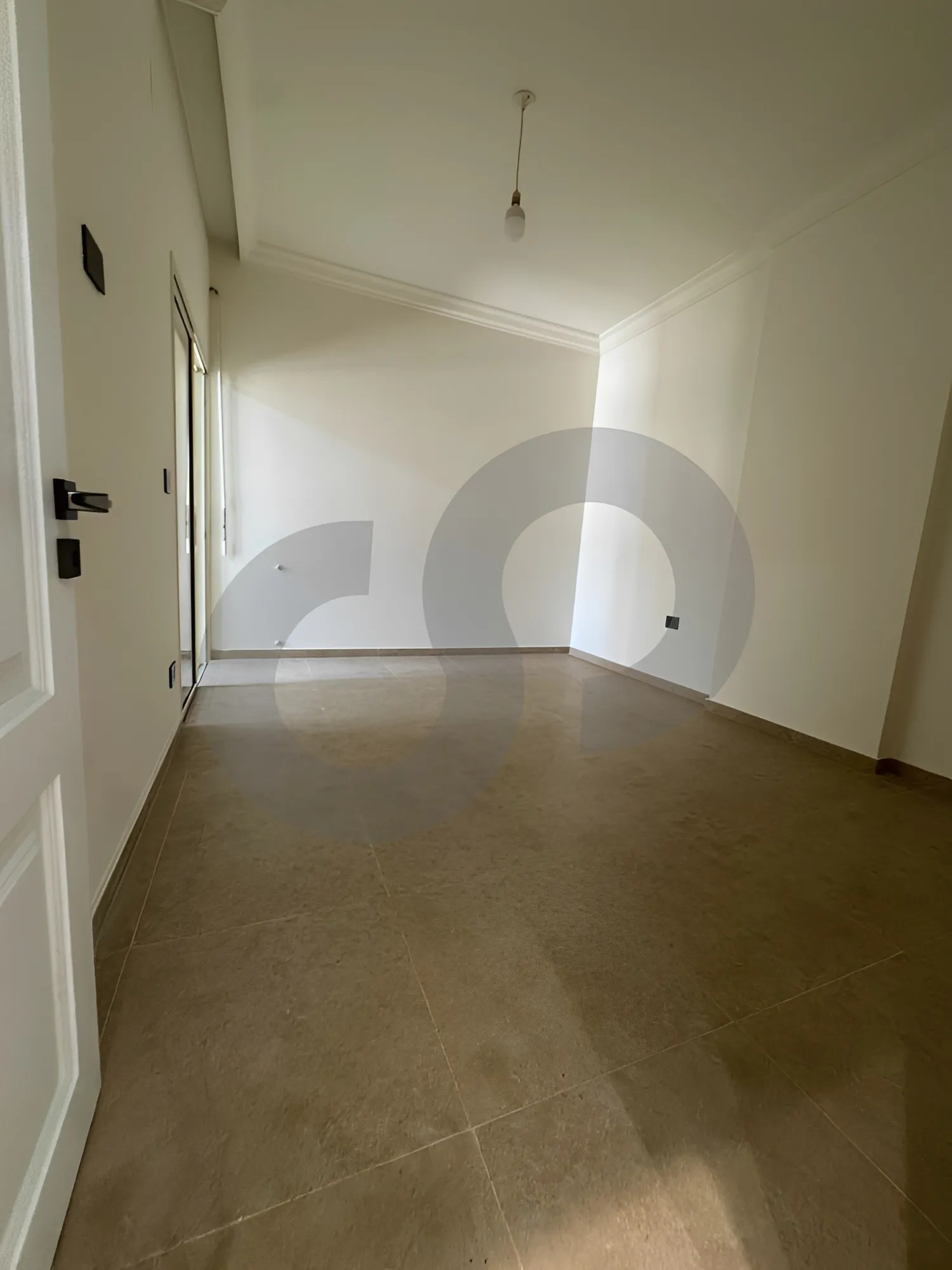 Apartment for Sale in Haret Sakher