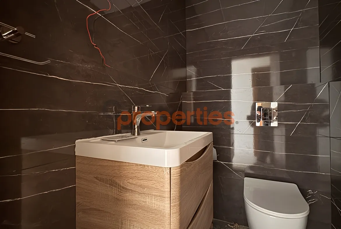 Apartment for Sale in Aaoukar