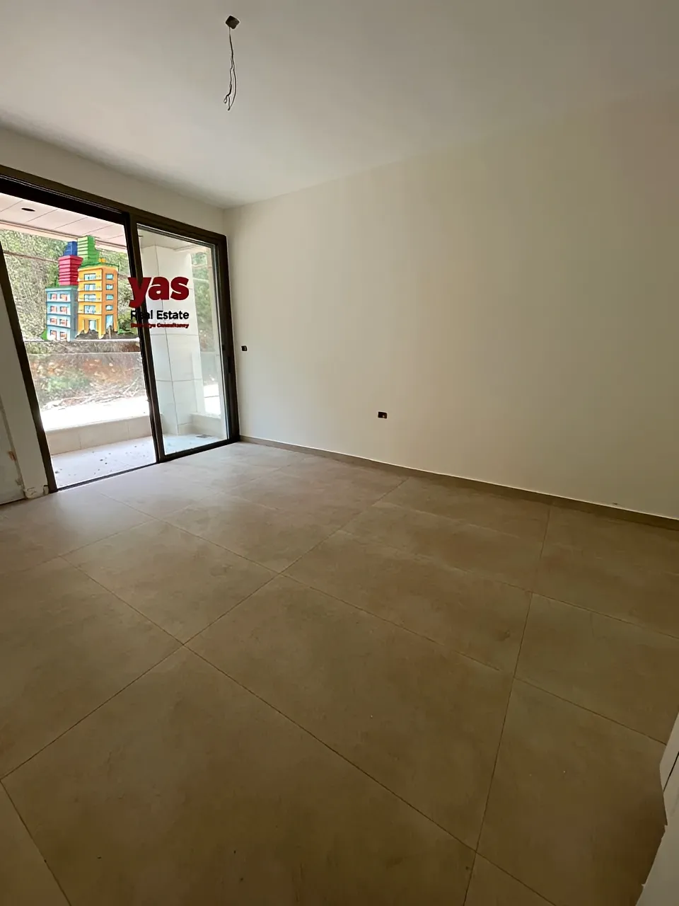 Apartment for Sale in Baabdat - 3 bed, 4 bath