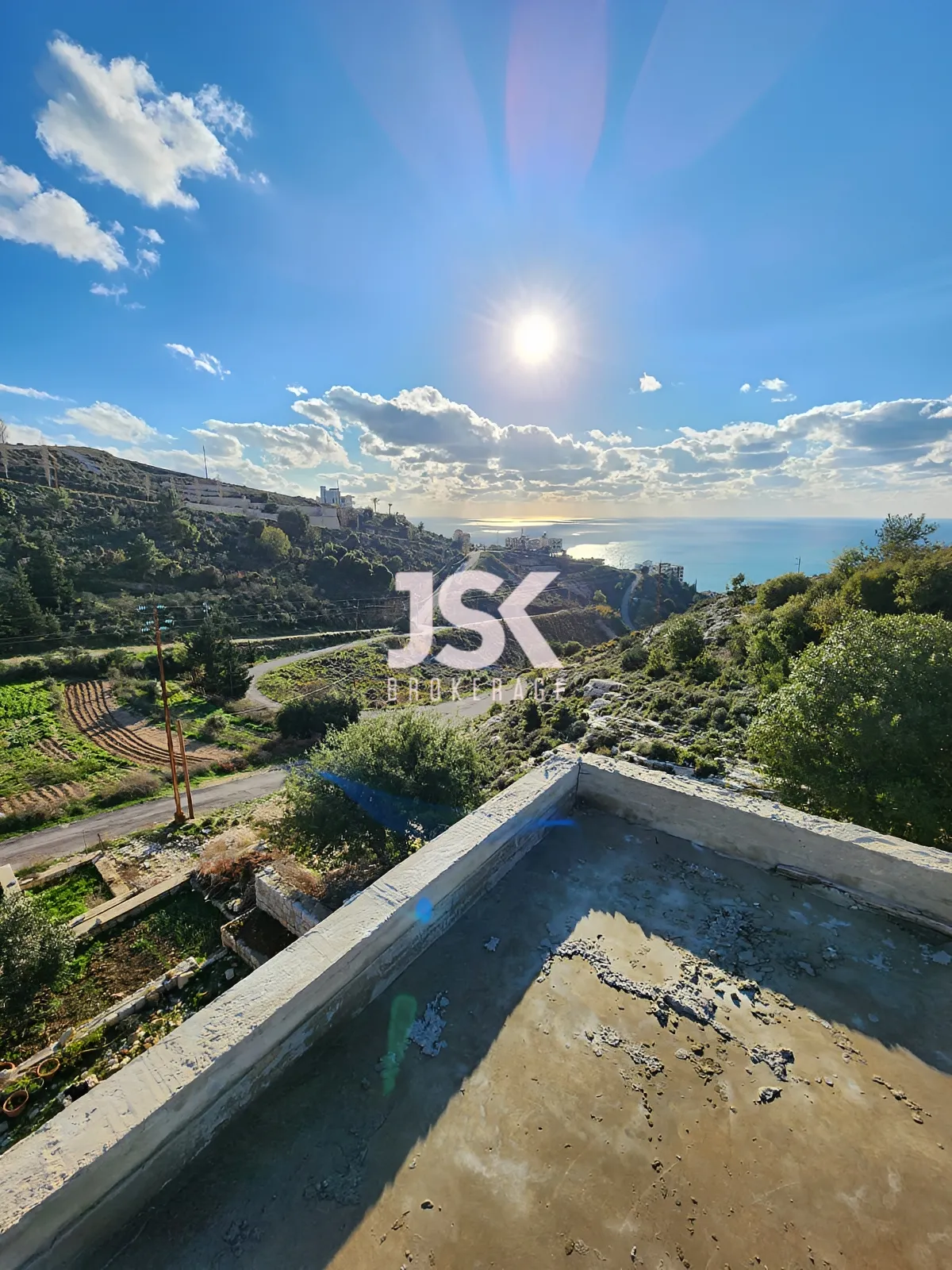 Building for Sale in Halat