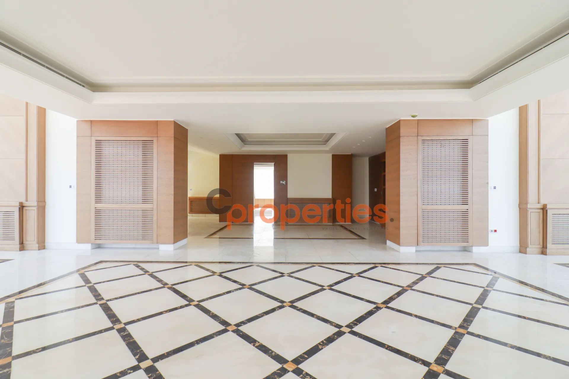 Villa for sale in Mtayleb, Lebanon - 7 bed, 10 bath