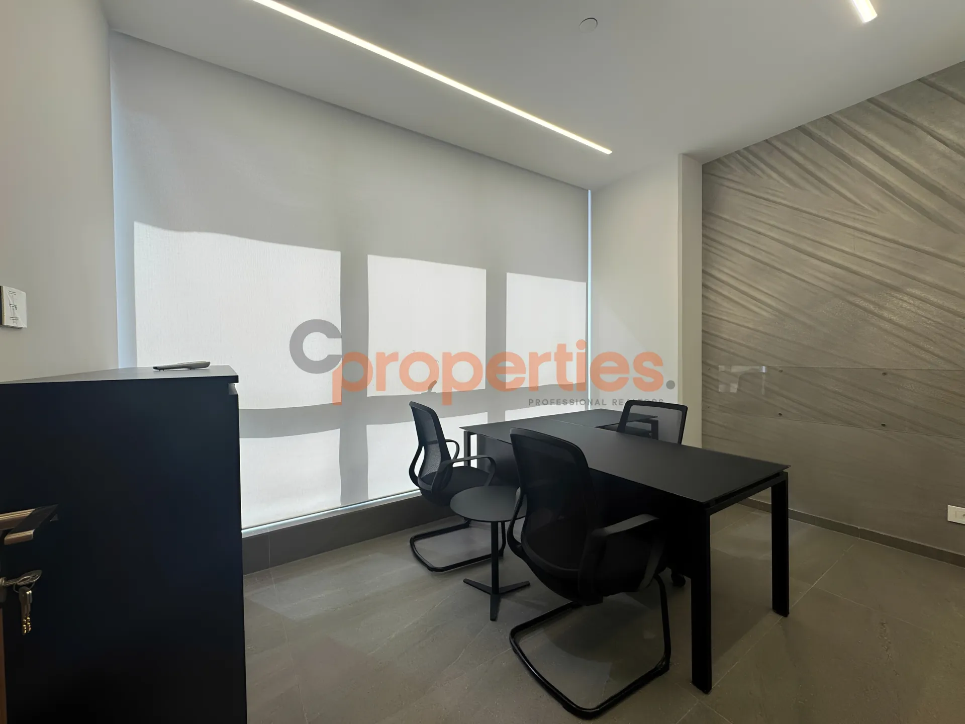 Office for Rent in Horch Tabet