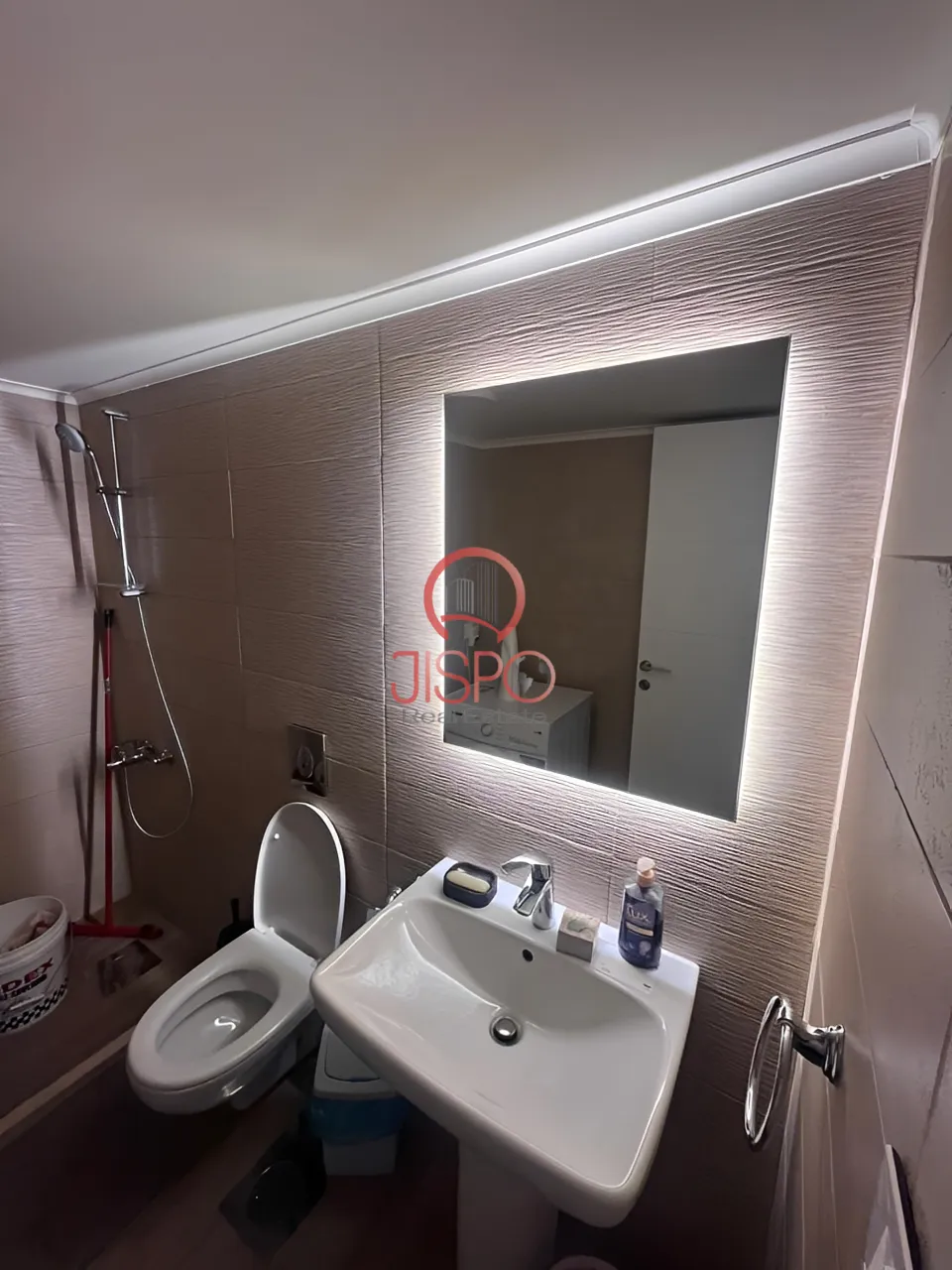 Apartment for Sale in Bolonia