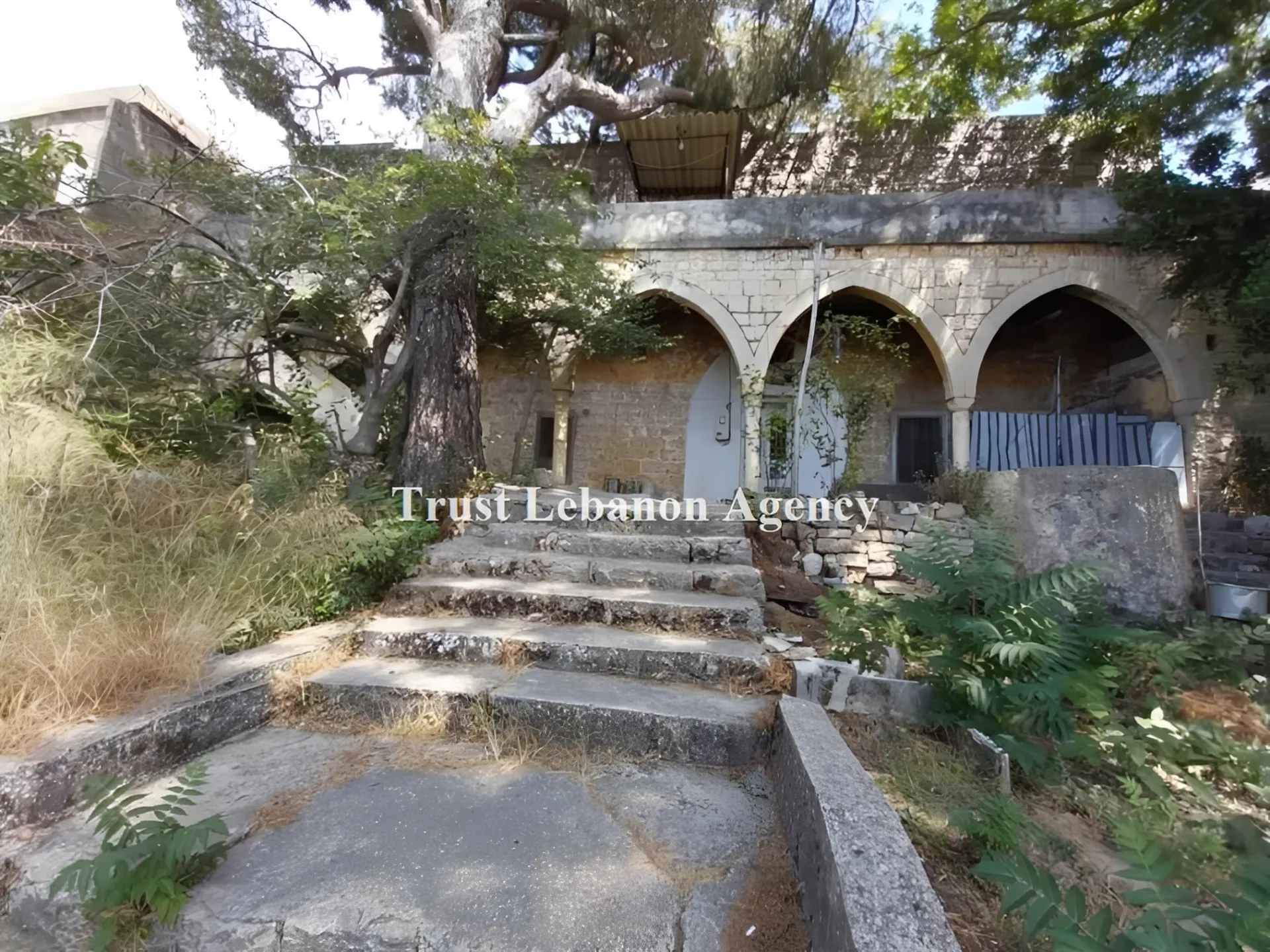Land for Sale in Alay, Souk Al Ghareb Lebanon