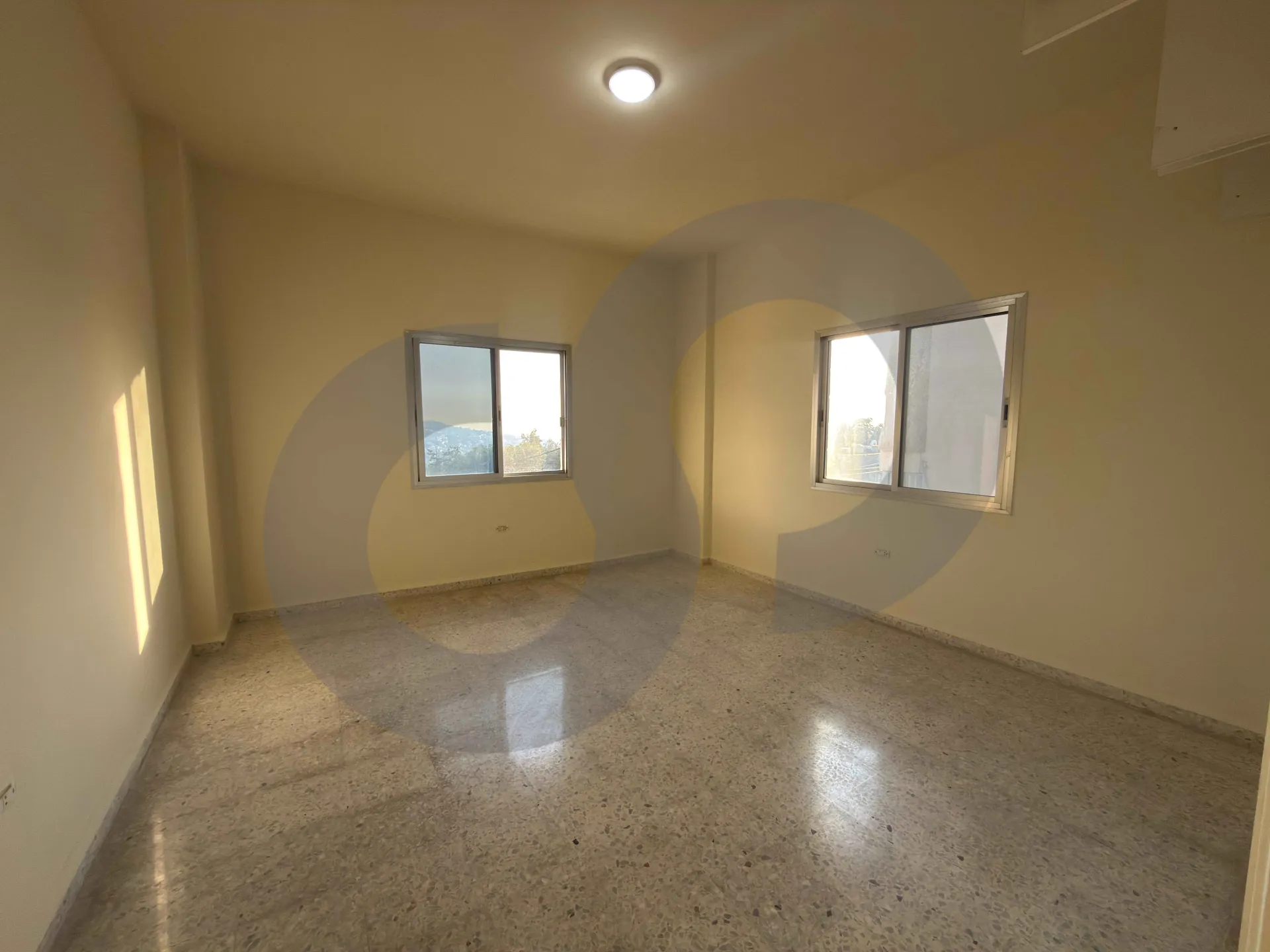 Apartment for Sale in Ballouneh