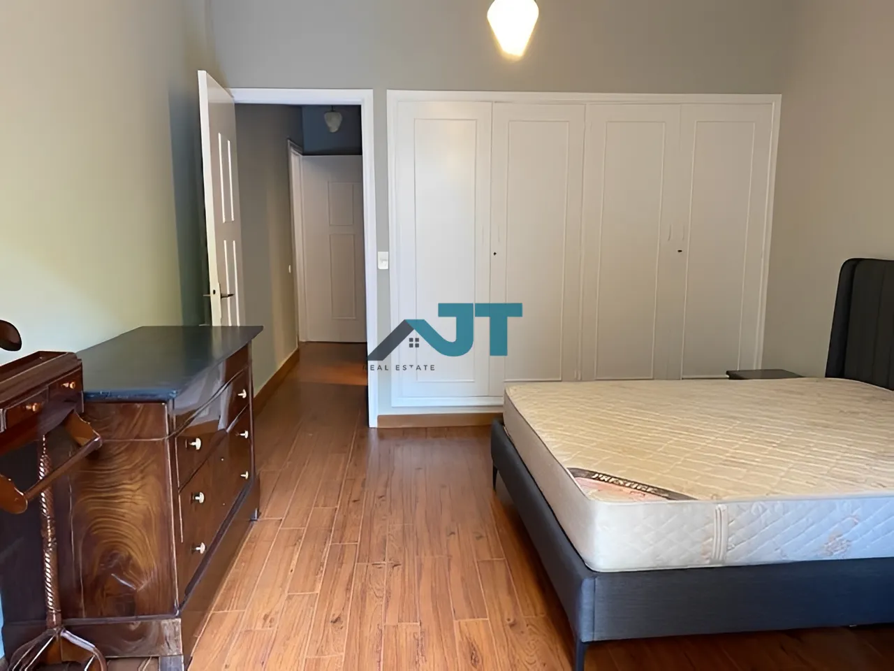 Apartment for rent in Abdul wahab el inglizi, beirut, lebanon - 1 bed, 1.0 bath