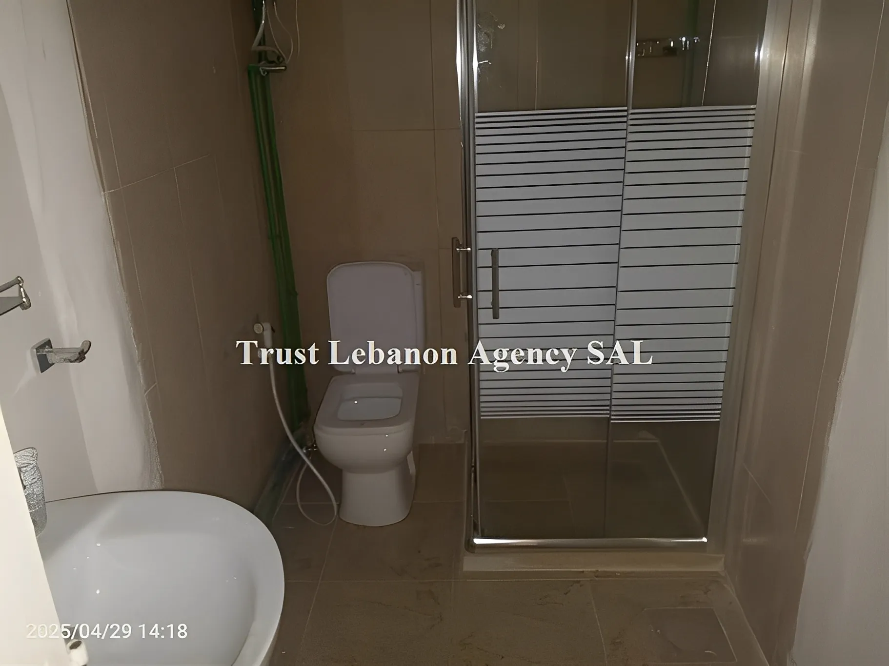 Office for rent in Baabda, Hazmieh
