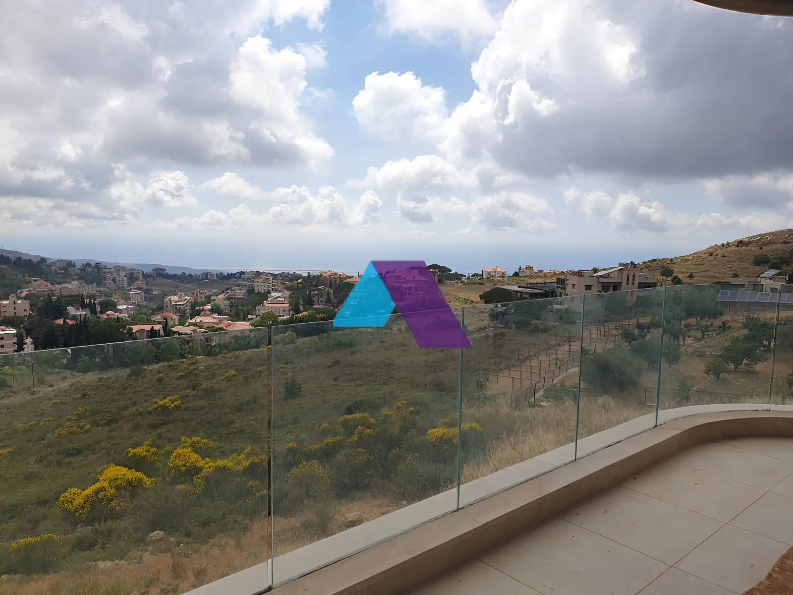 Apartment for Sale in Aabadiyeh