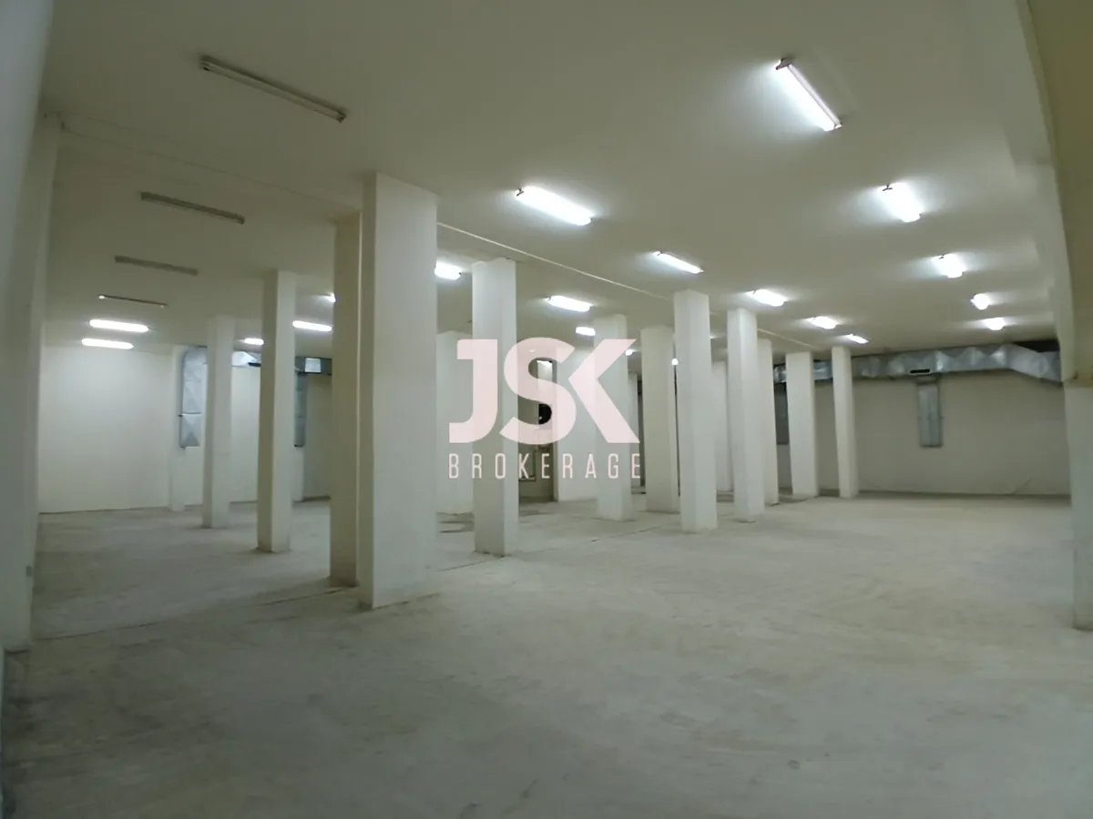 Warehouse for rent in Antelias