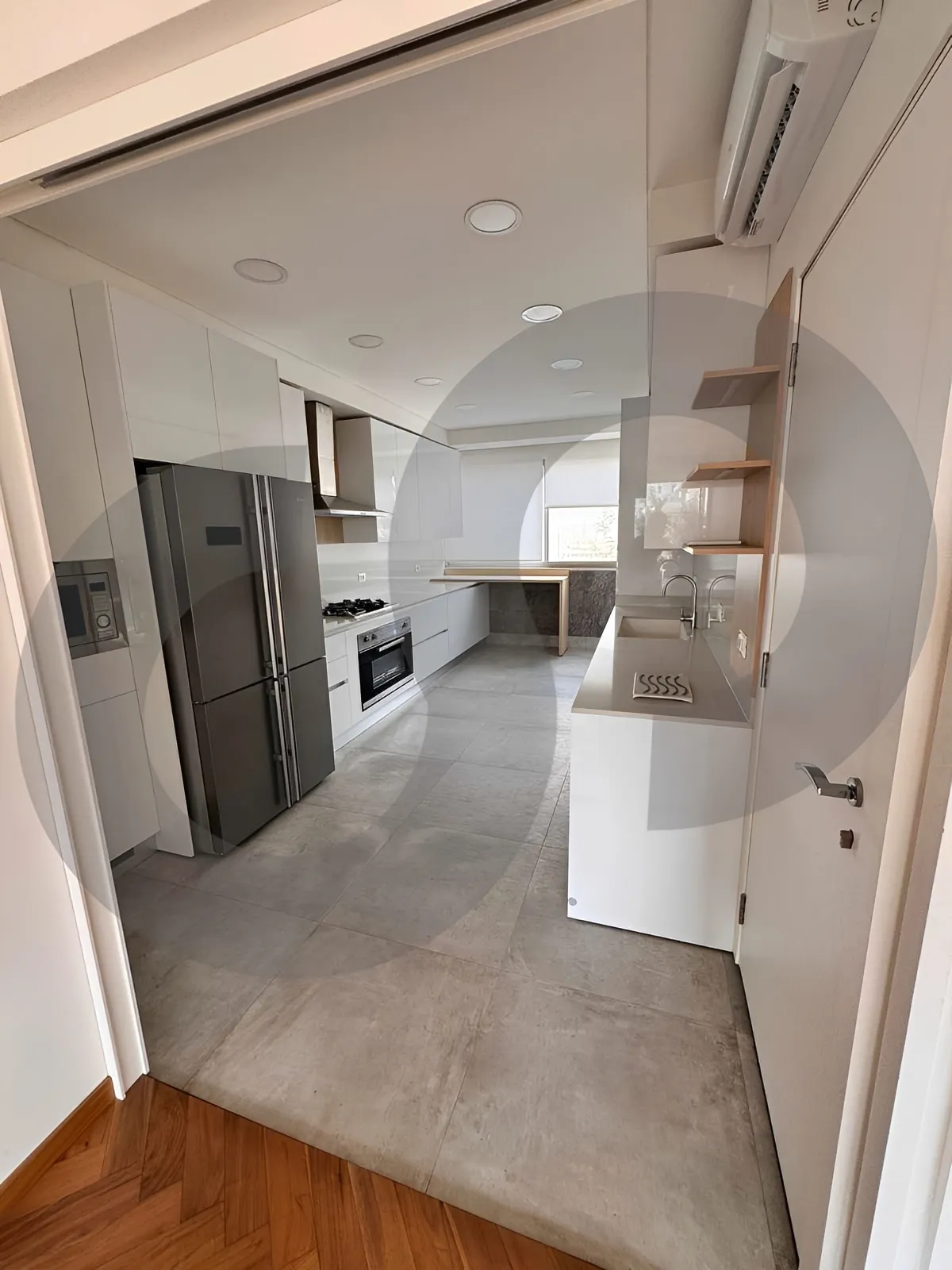 Apartment for Sale in Manara - 3 bed, 4 bath