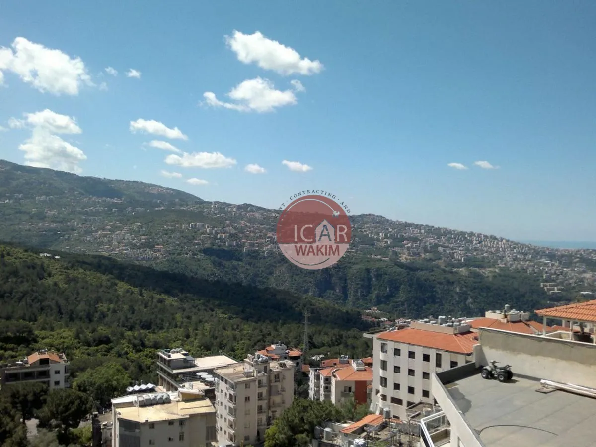 Apartment for Sale in Ballouneh