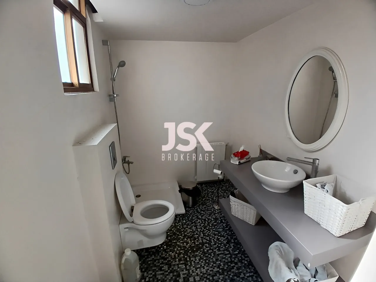 Villa for Sale in Naqqache
