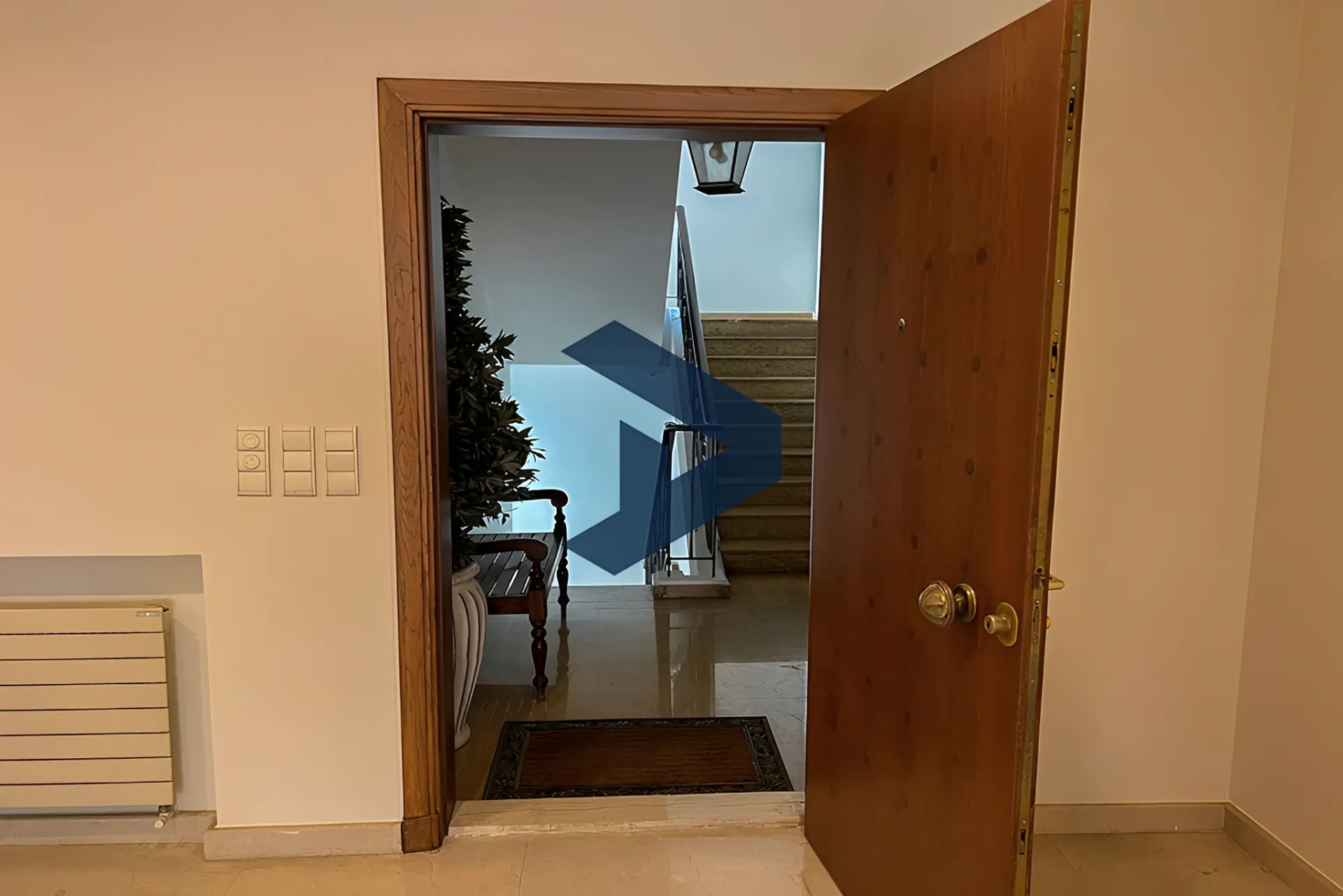 Apartment for sale in Achrafieh, Beirut, Lebanon - 4 bed, 6 bath