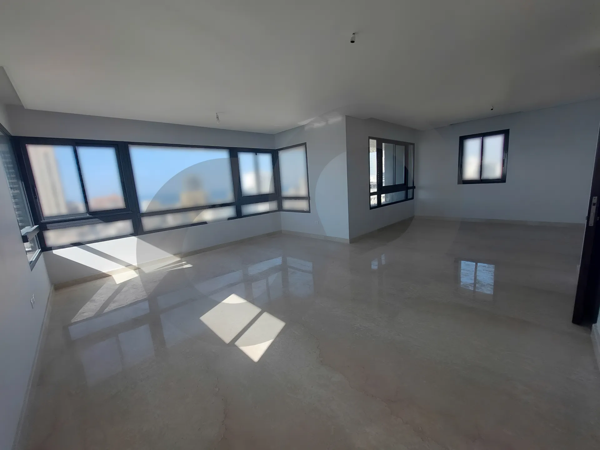 Apartment for Sale in Ras