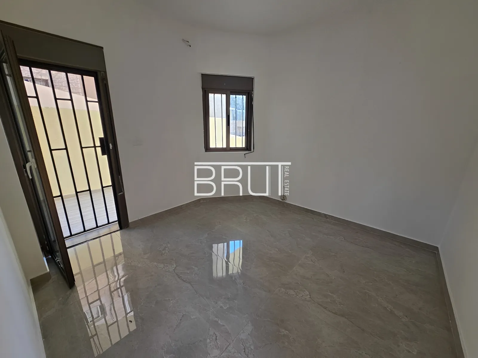 Apartment for sale in Zouk Mikael
