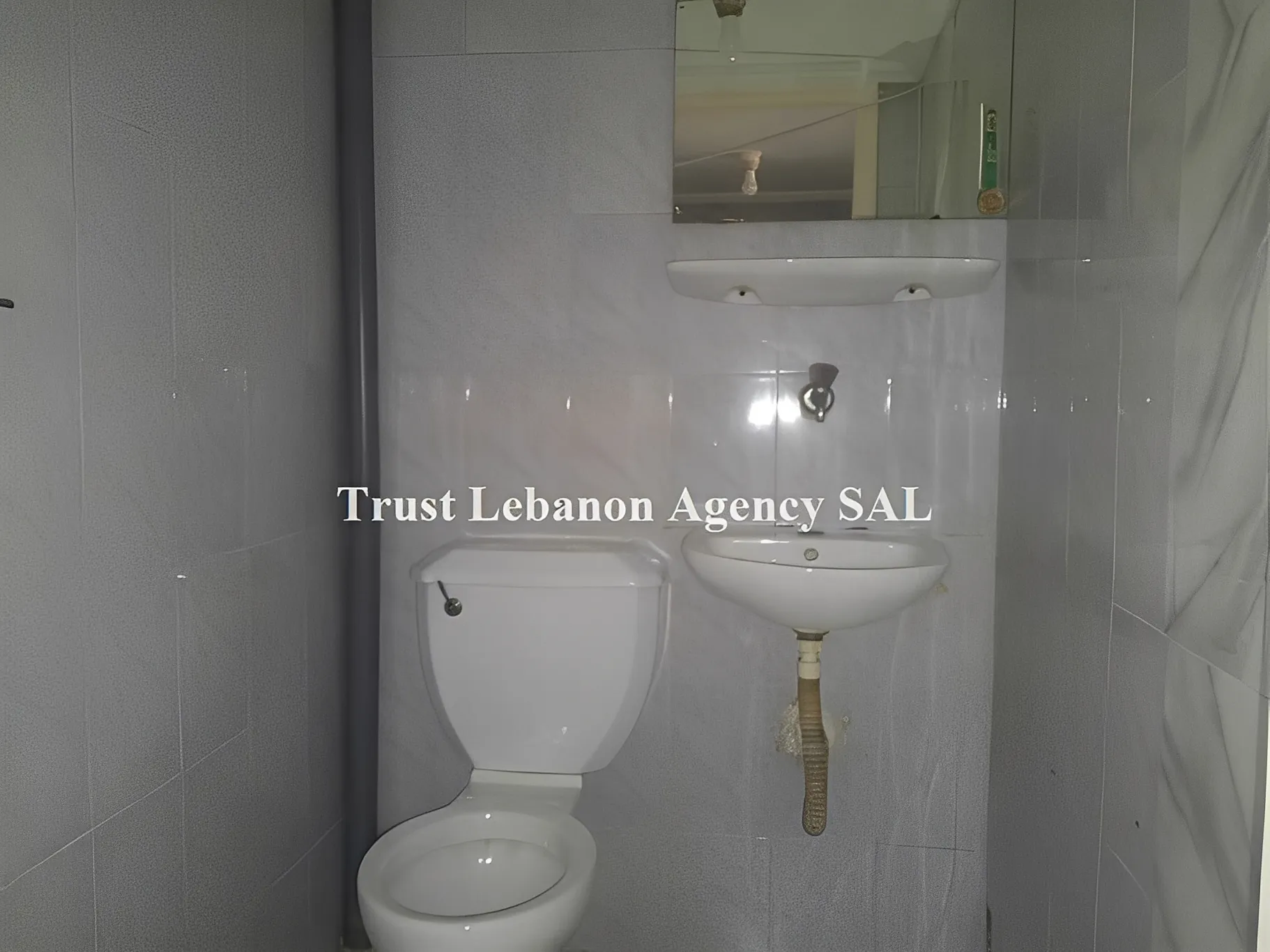 Shop for sale in Metn, Jisr El Bacha