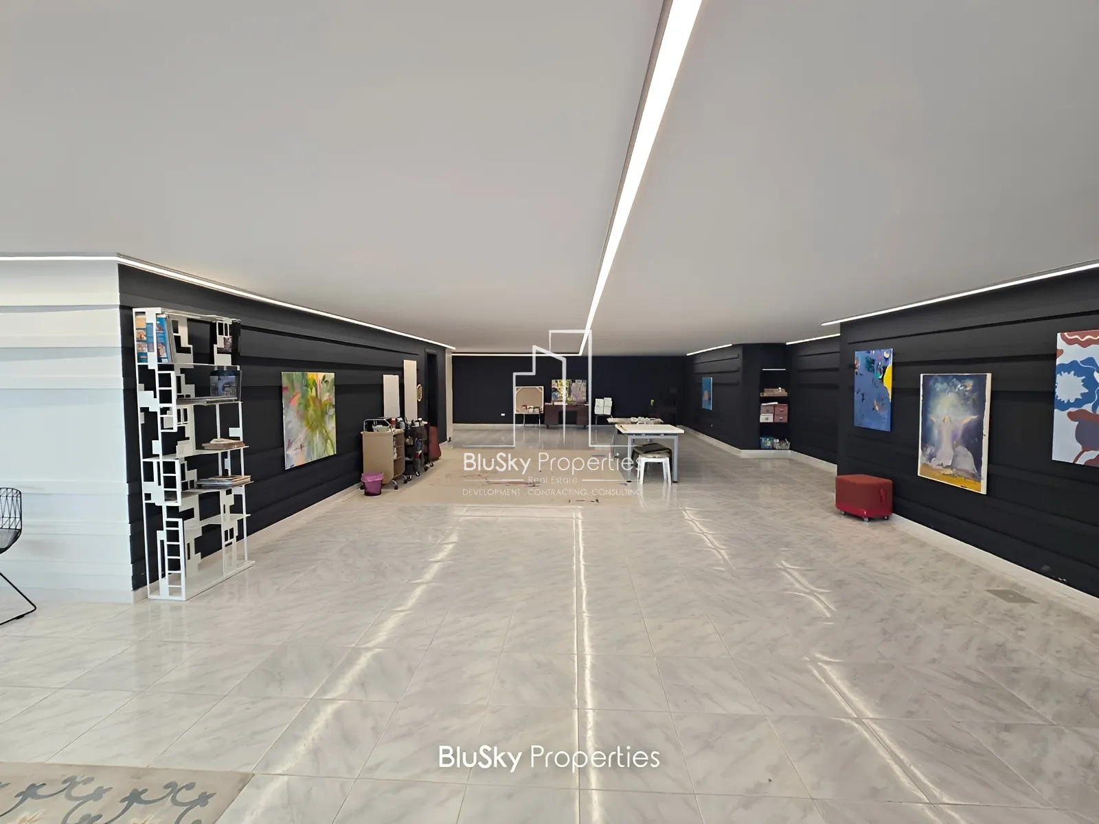 Office for sale in Mansourieh