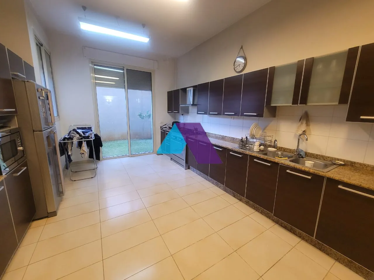 Apartment for Sale in Mar Takla - 3 bed, 5 bath