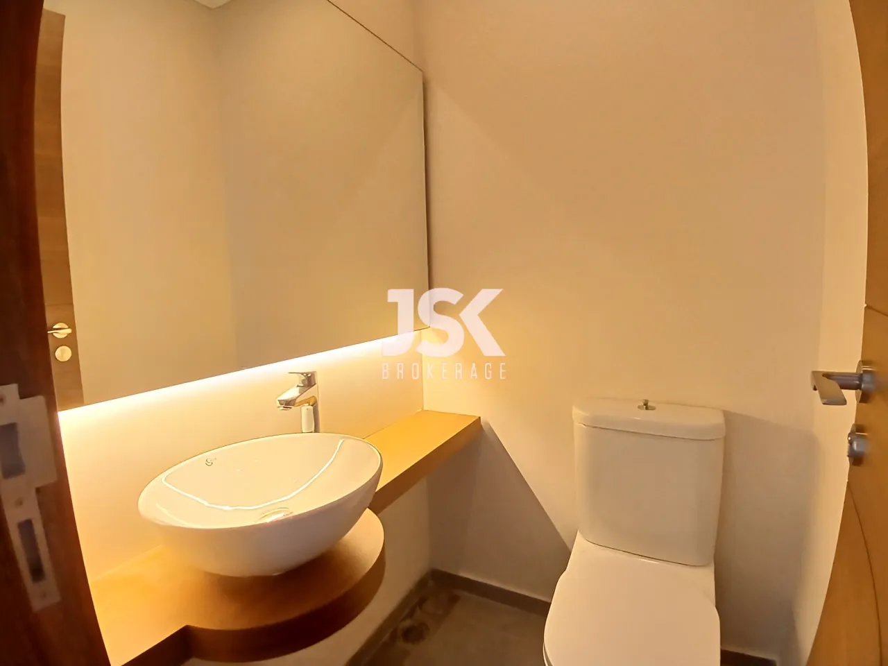 Apartment for Rent in Roumieh
