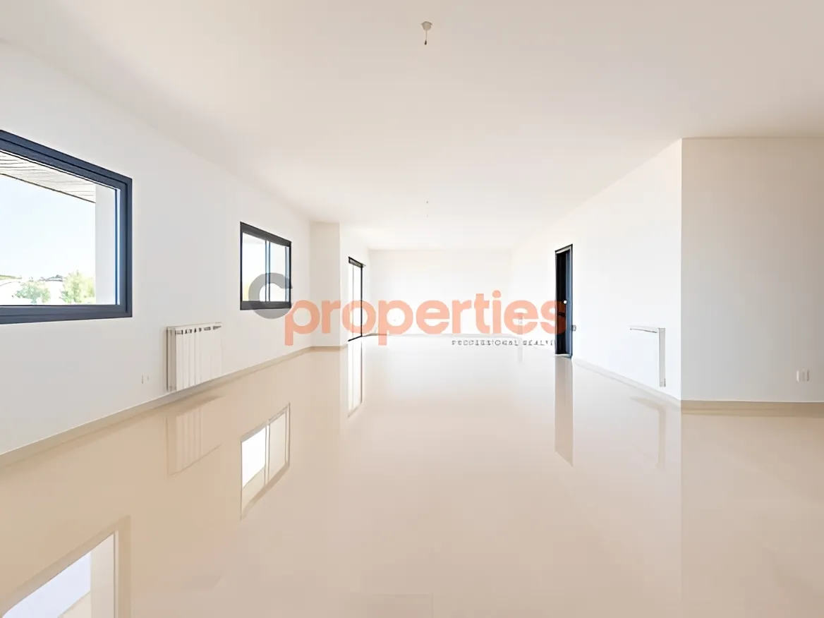 Apartment for Sale in Kfar Hbab - 3 bed, 5 bath