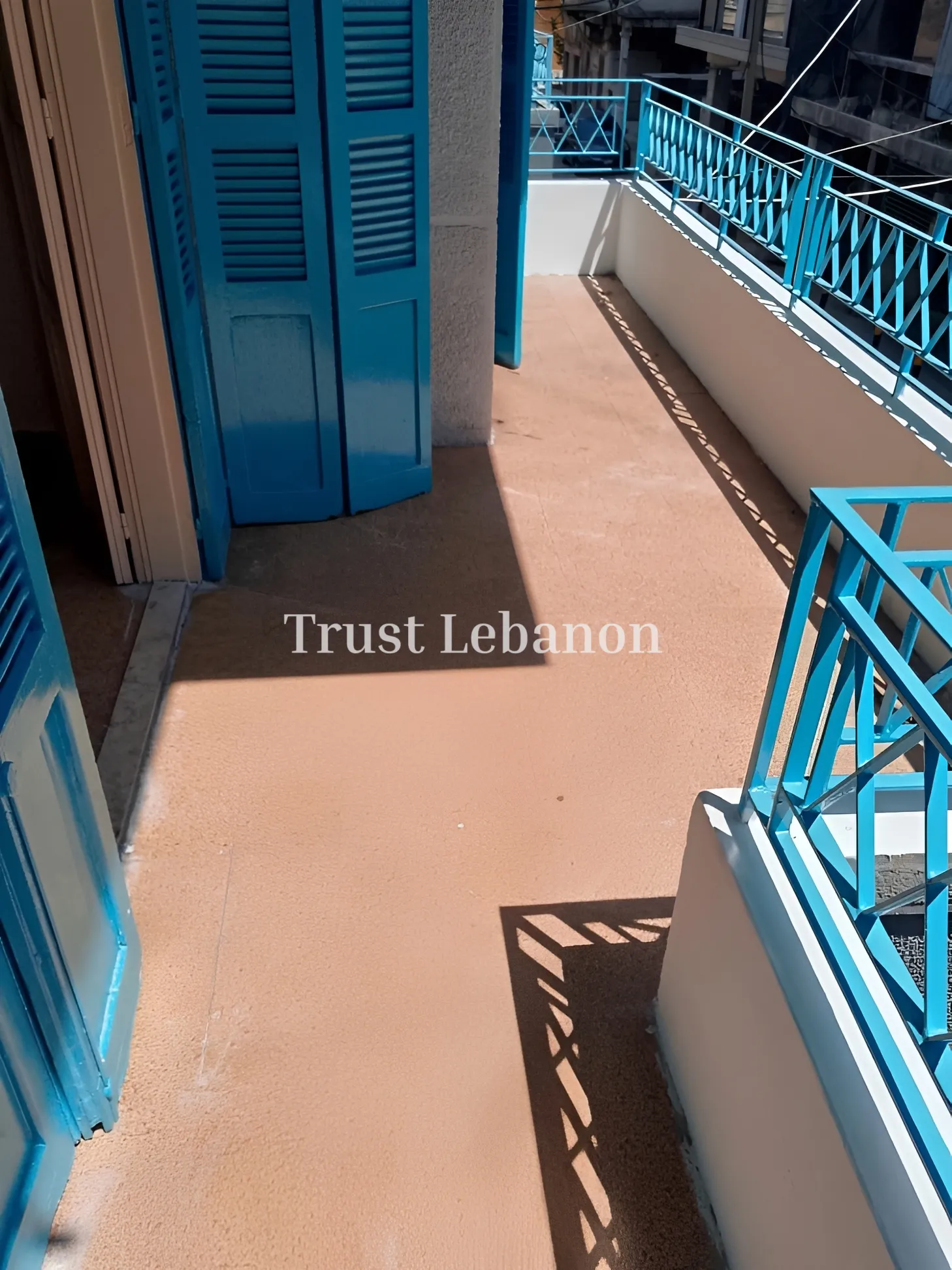 Apartment for rent in Achrafieh, Beirut, Lebanon - 2 bed, 2 bath