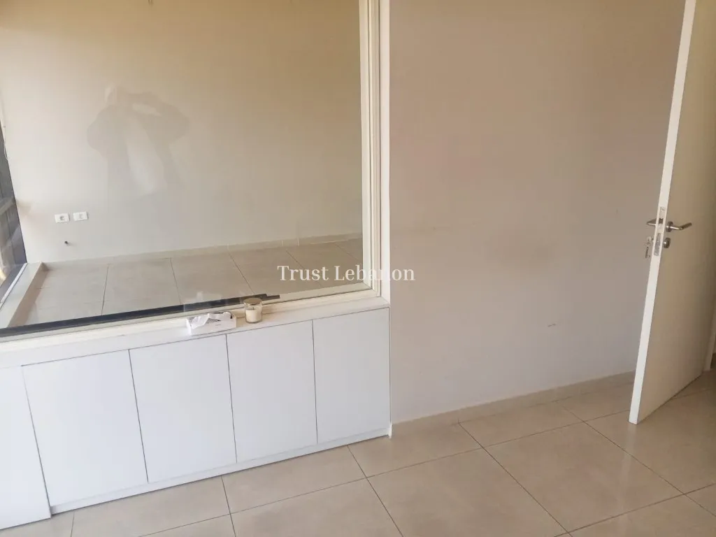 Office for sale in Mtayleb, Lebanon
