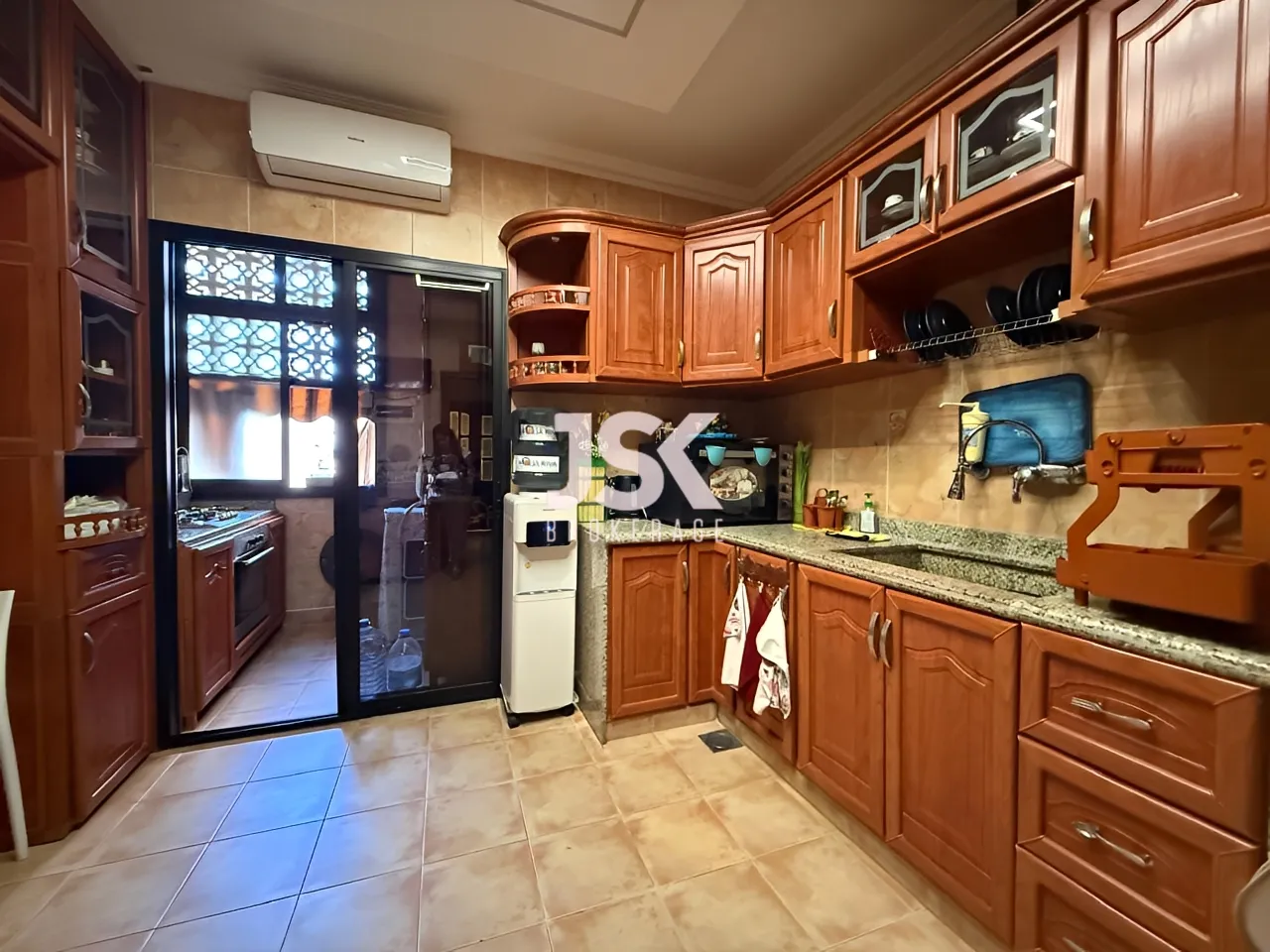 Apartment for Sale in Mazraa