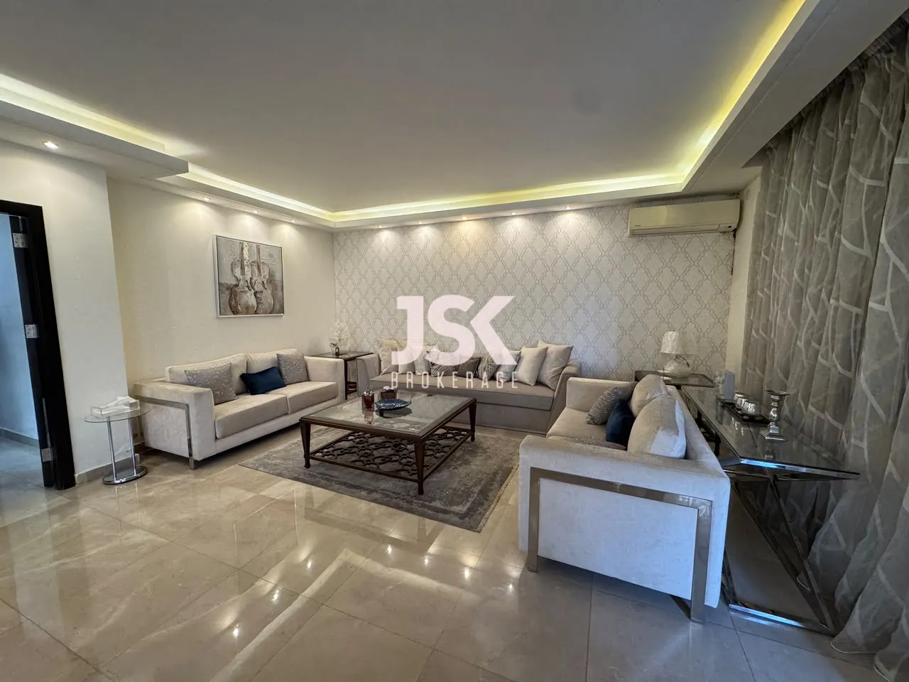 Apartment for Sale in Ras