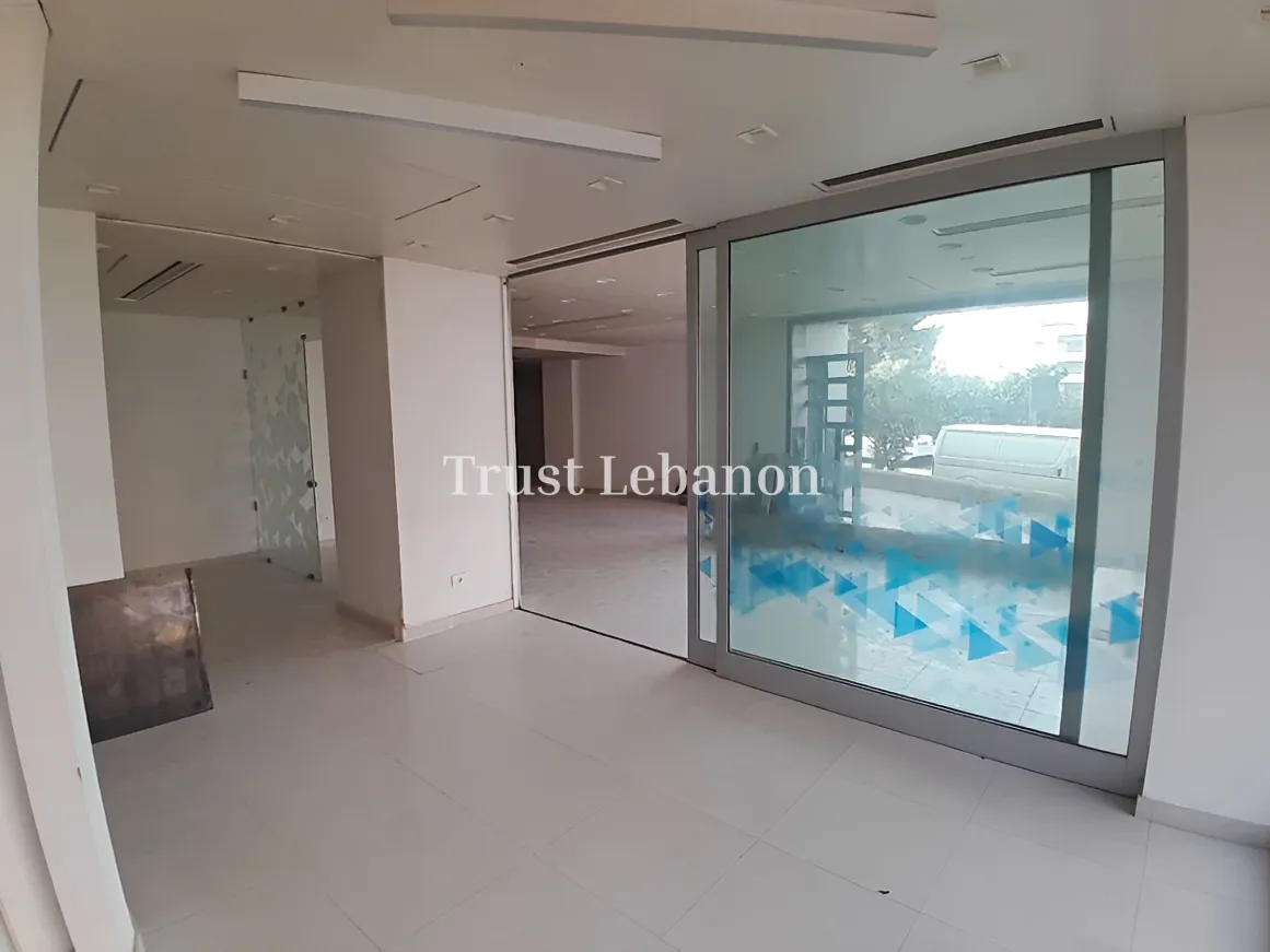 Showroom for rent in Zouk Mikael, Lebanon
