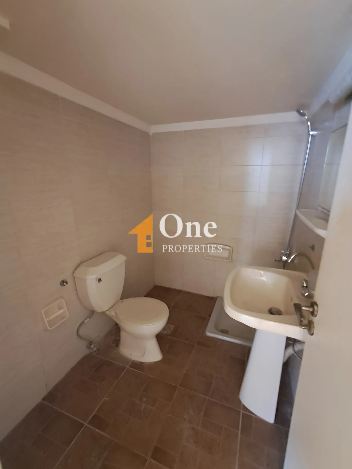 Apartment for sale in Blat, Lebanon