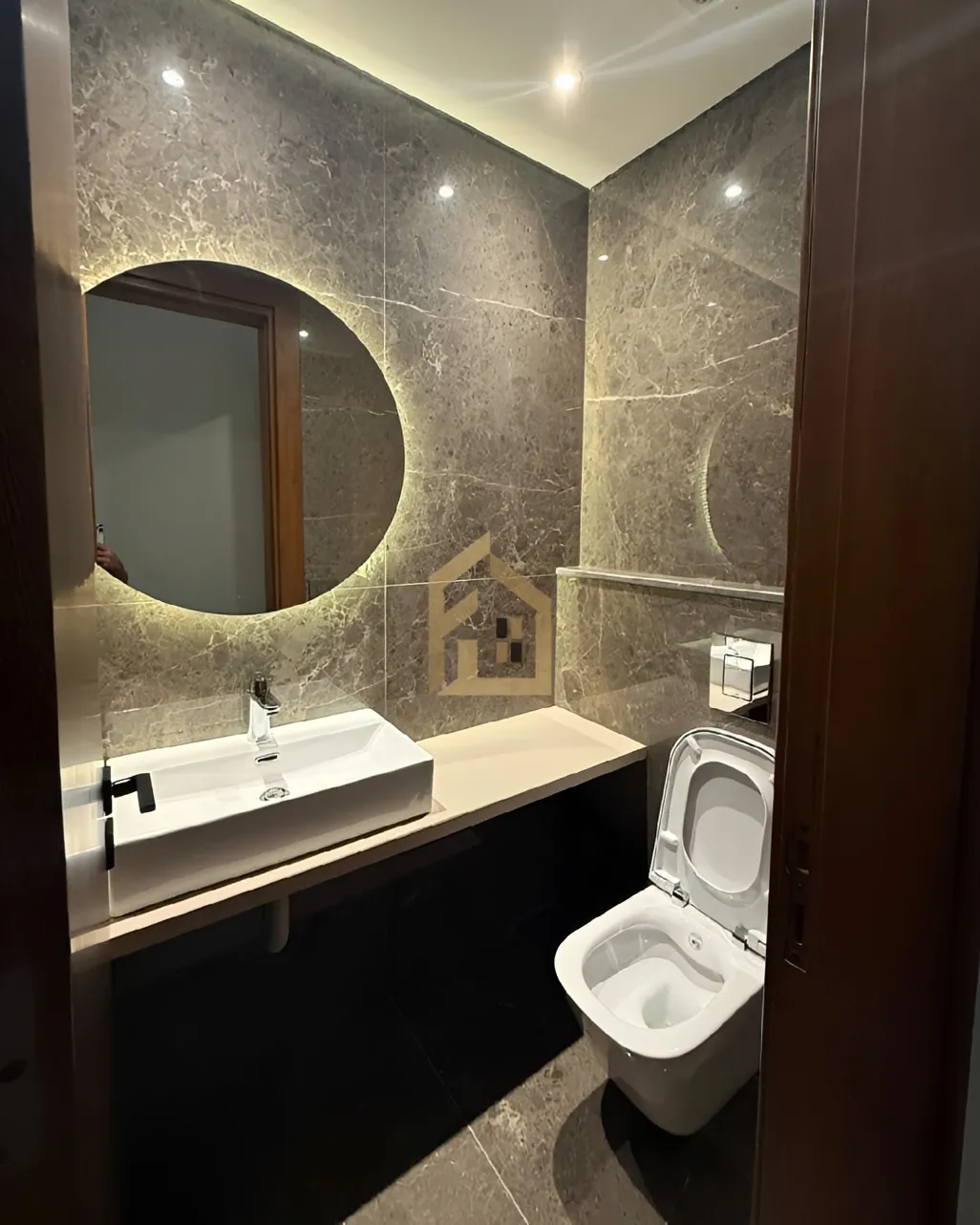 Apartment for rent in Mar Chaaya, Lebanon - 3 bed, 3 bath