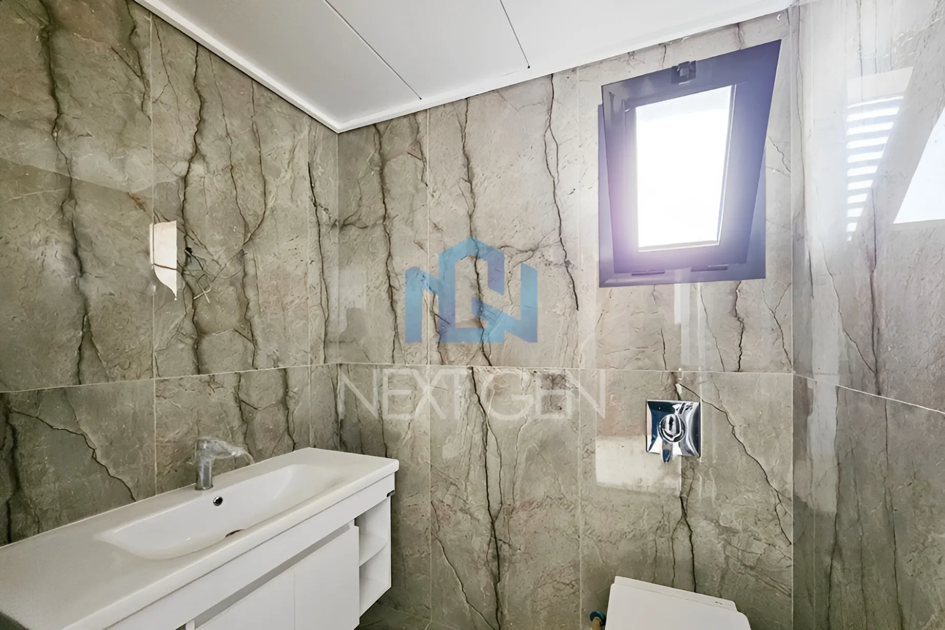 Apartment for sale in Ras Beirut, Beirut, Lebanon