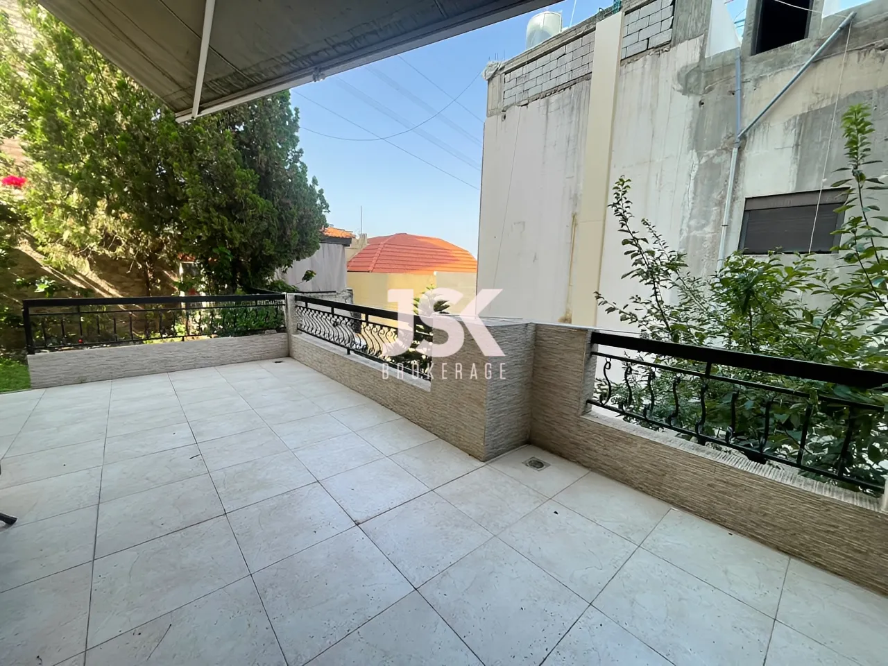 Apartment for Sale in Bsalim
