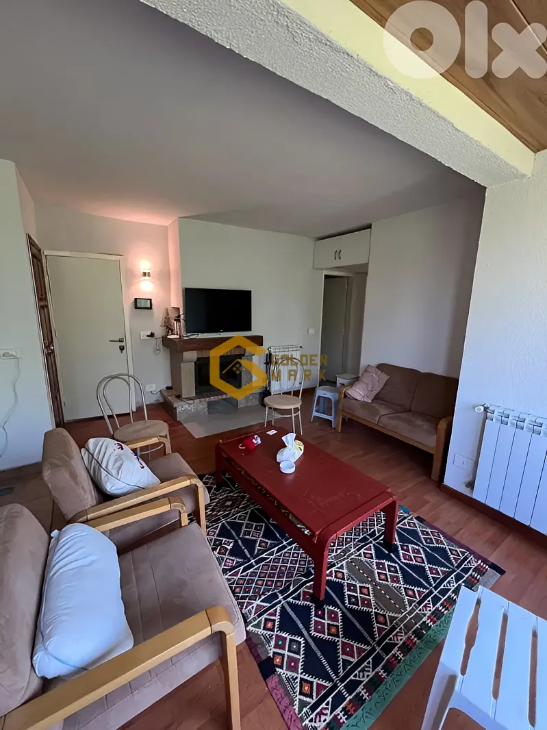 Chalet for Sale in XRVV+47H, Kfardebian - 2 bed, 2 bath