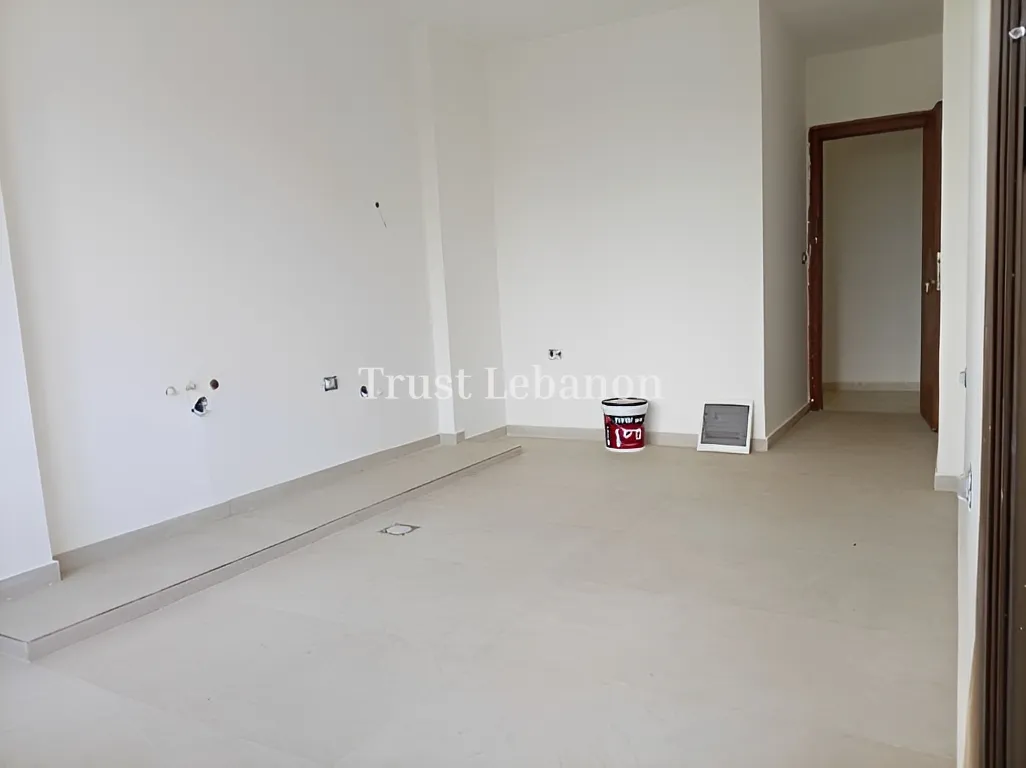 Apartment for sale in Jouret El Ballout, Lebanon