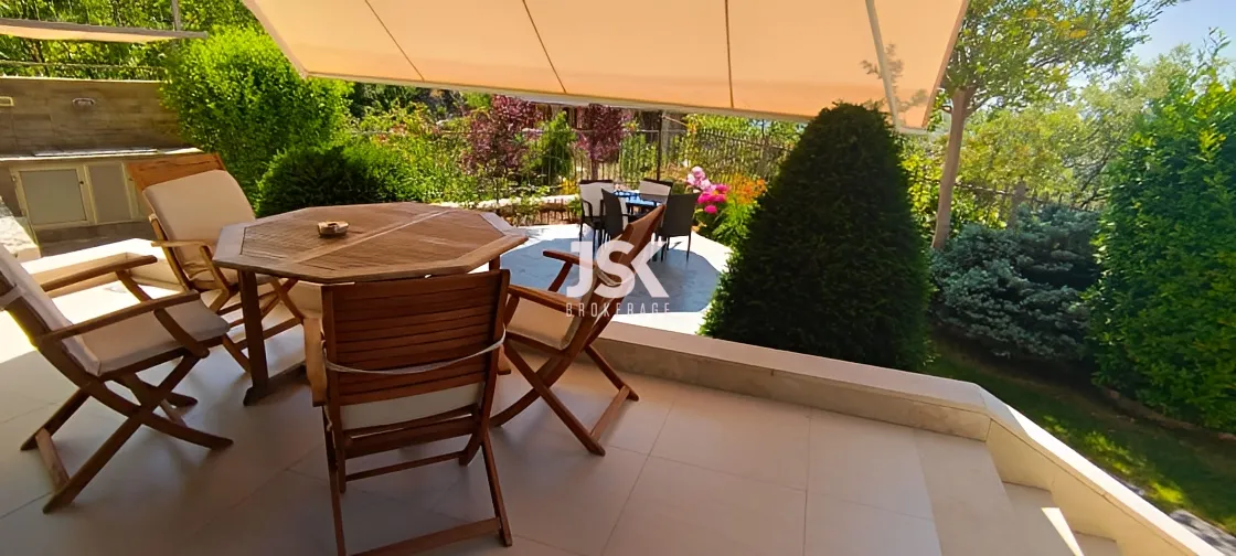 Villa for Sale in Faitroun