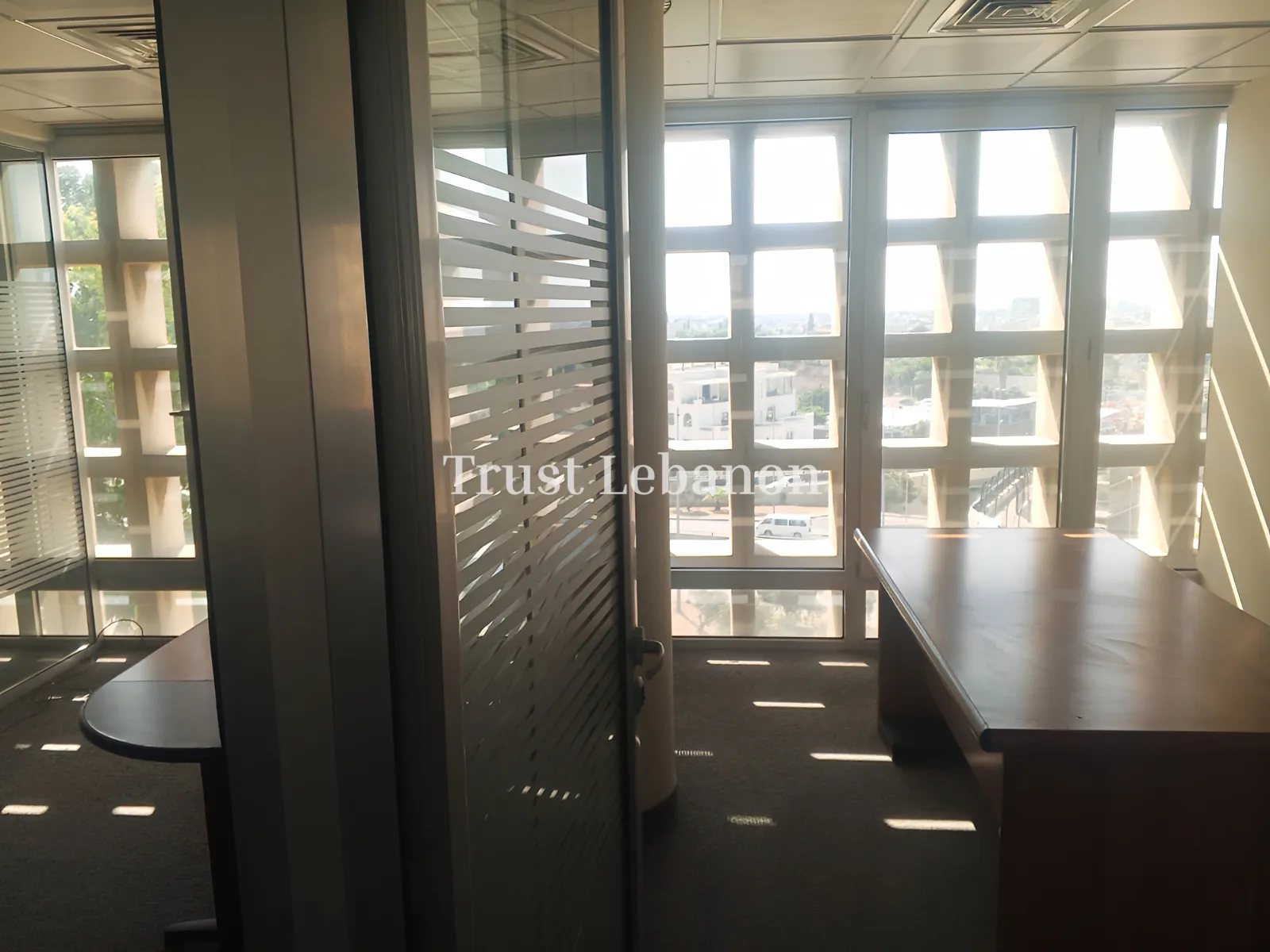 Office for rent in Hazmieh