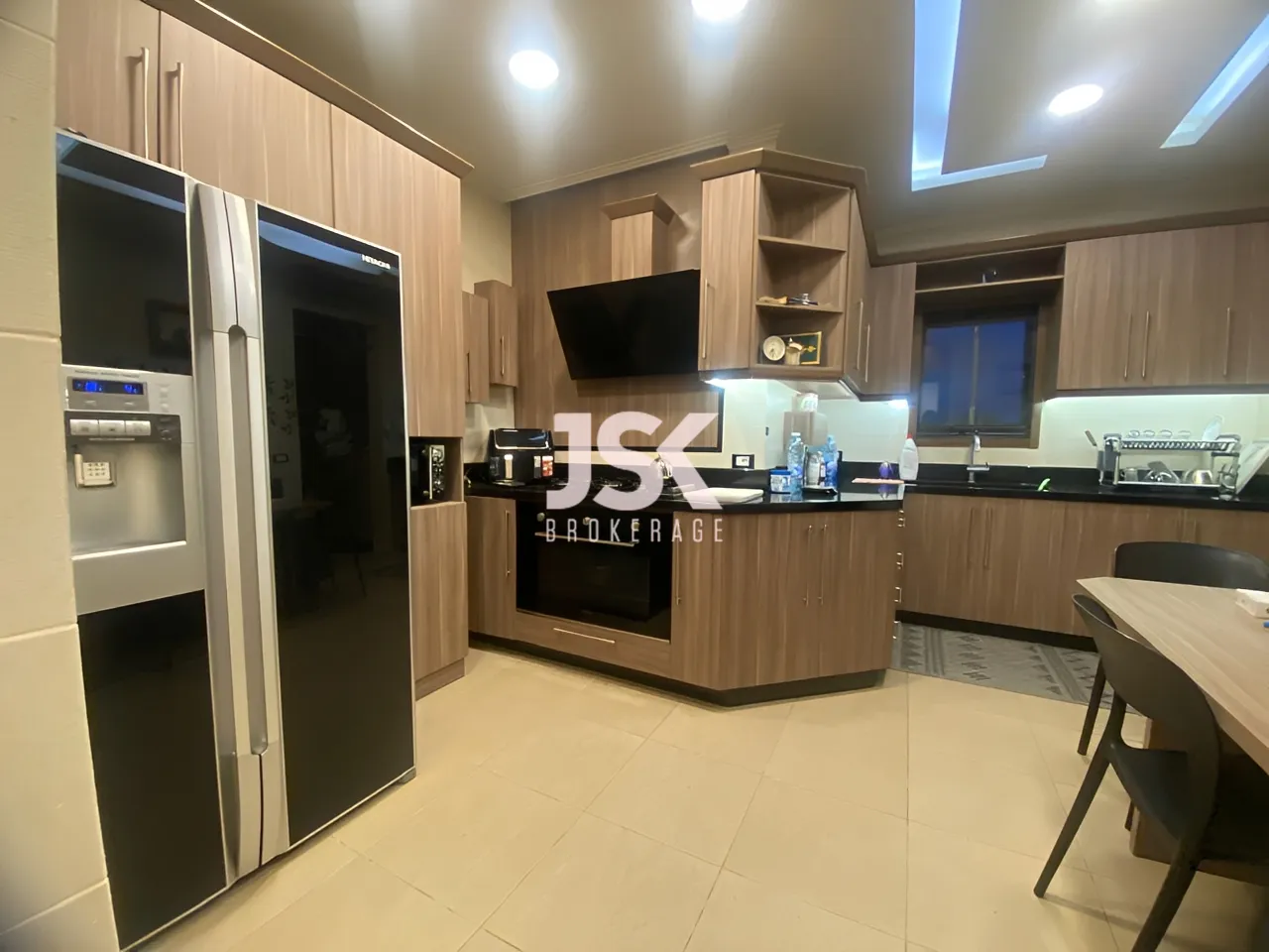 Apartment for Sale in Mar Elias - 3 bed, 3 bath