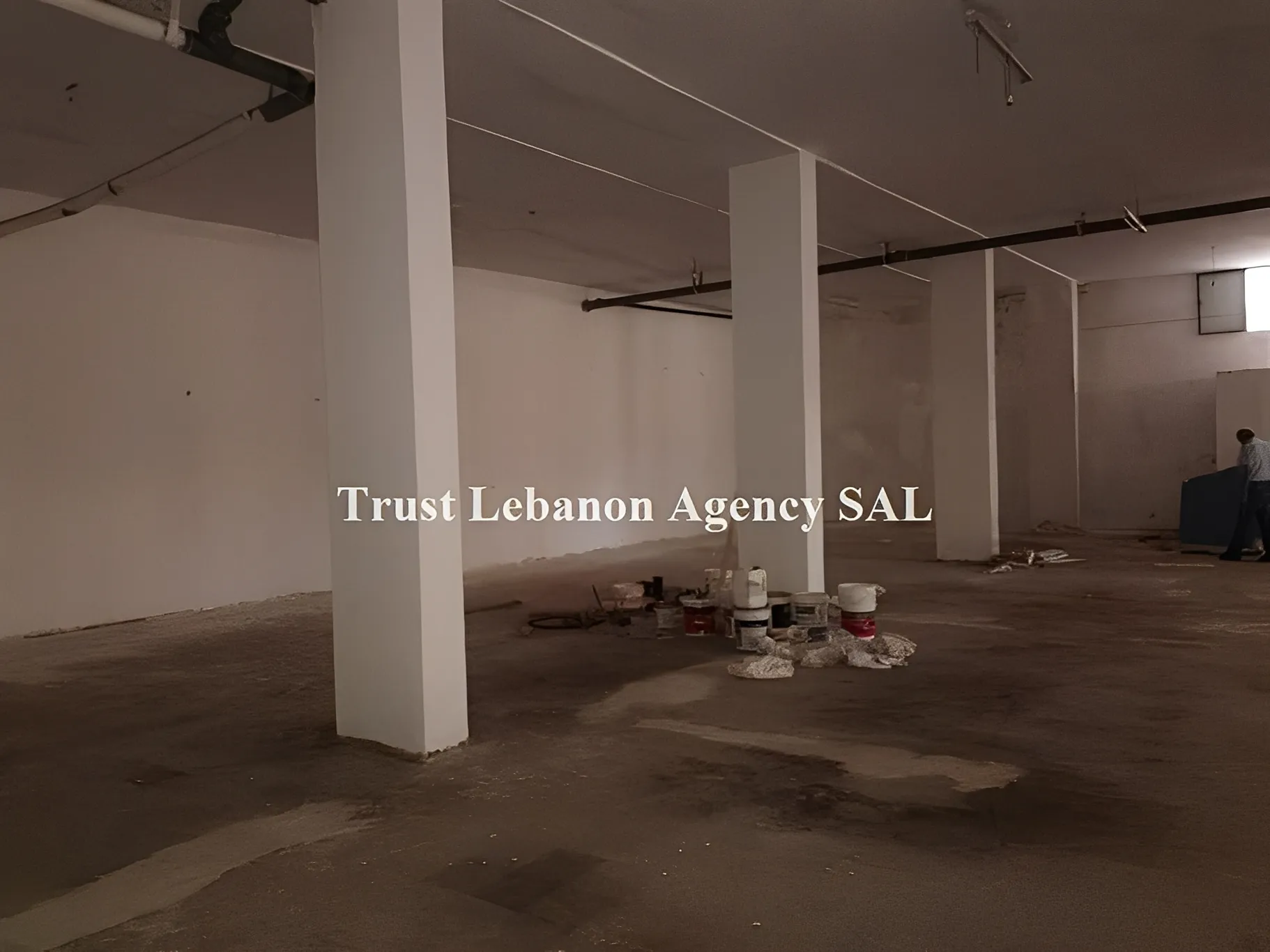 Warehouse for sale in Sabtiyeh