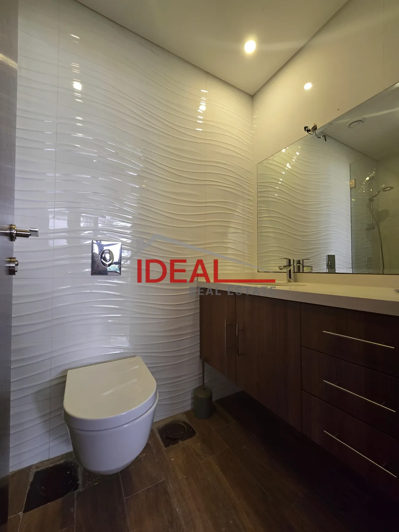 Duplex for rent in Achrafieh