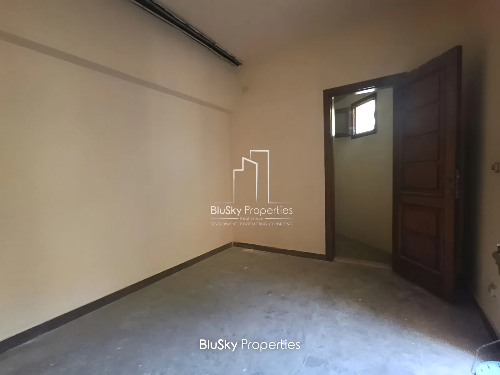 Apartment for Sale in Adma