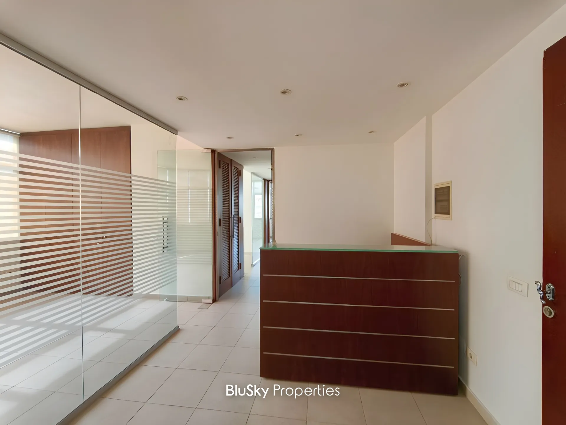 Office for rent in Jal El Dib