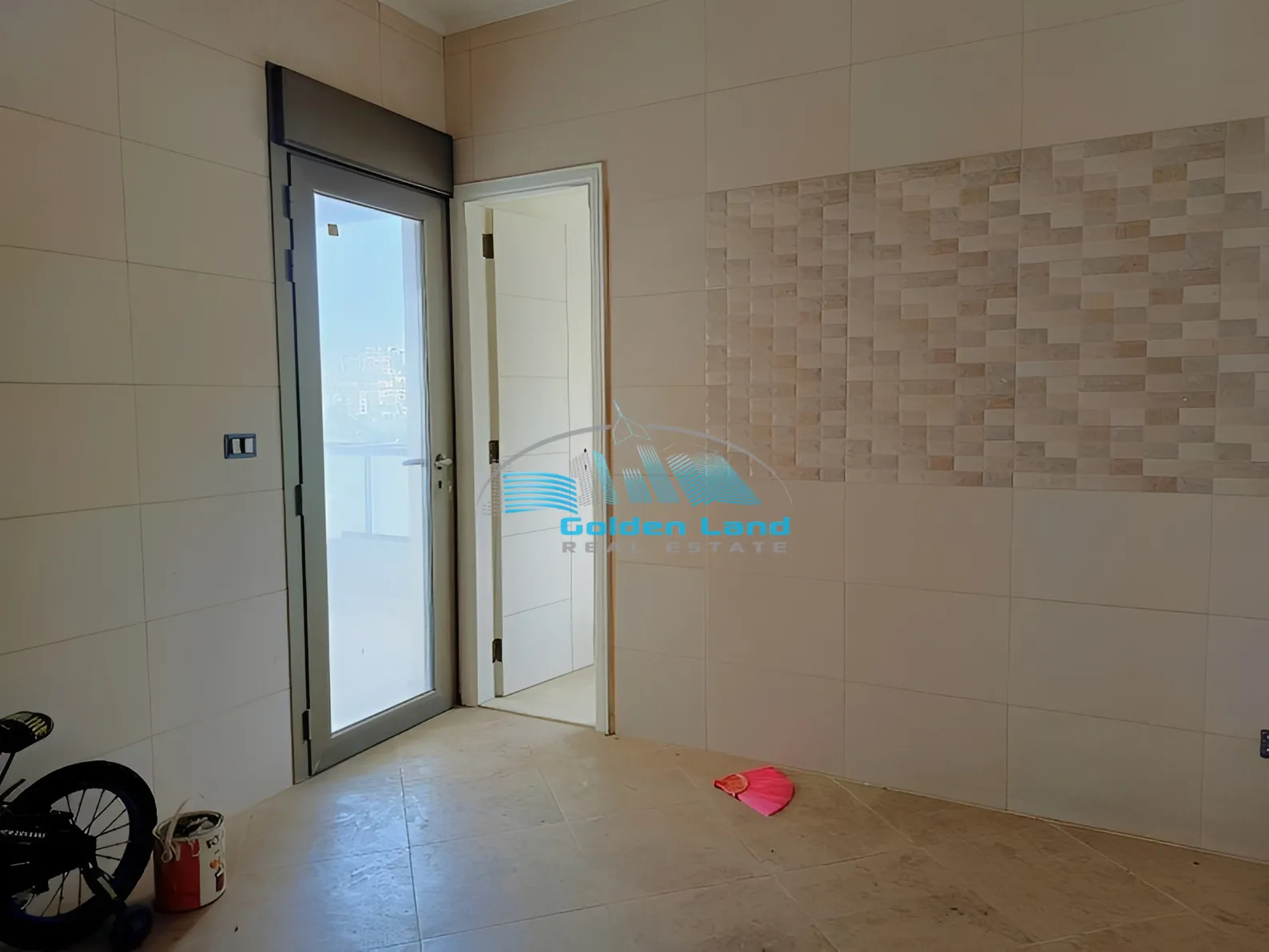 Apartment for Sale in Montiverdi, Lebanon - 3 bed, 3 bath