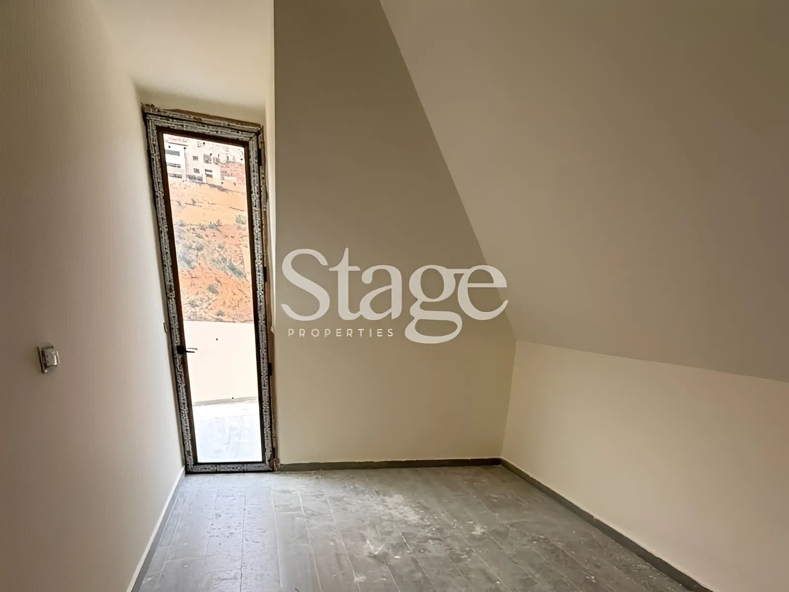 Apartment for sale in Mansourieh, Lebanon - 3 bed, 3 bath