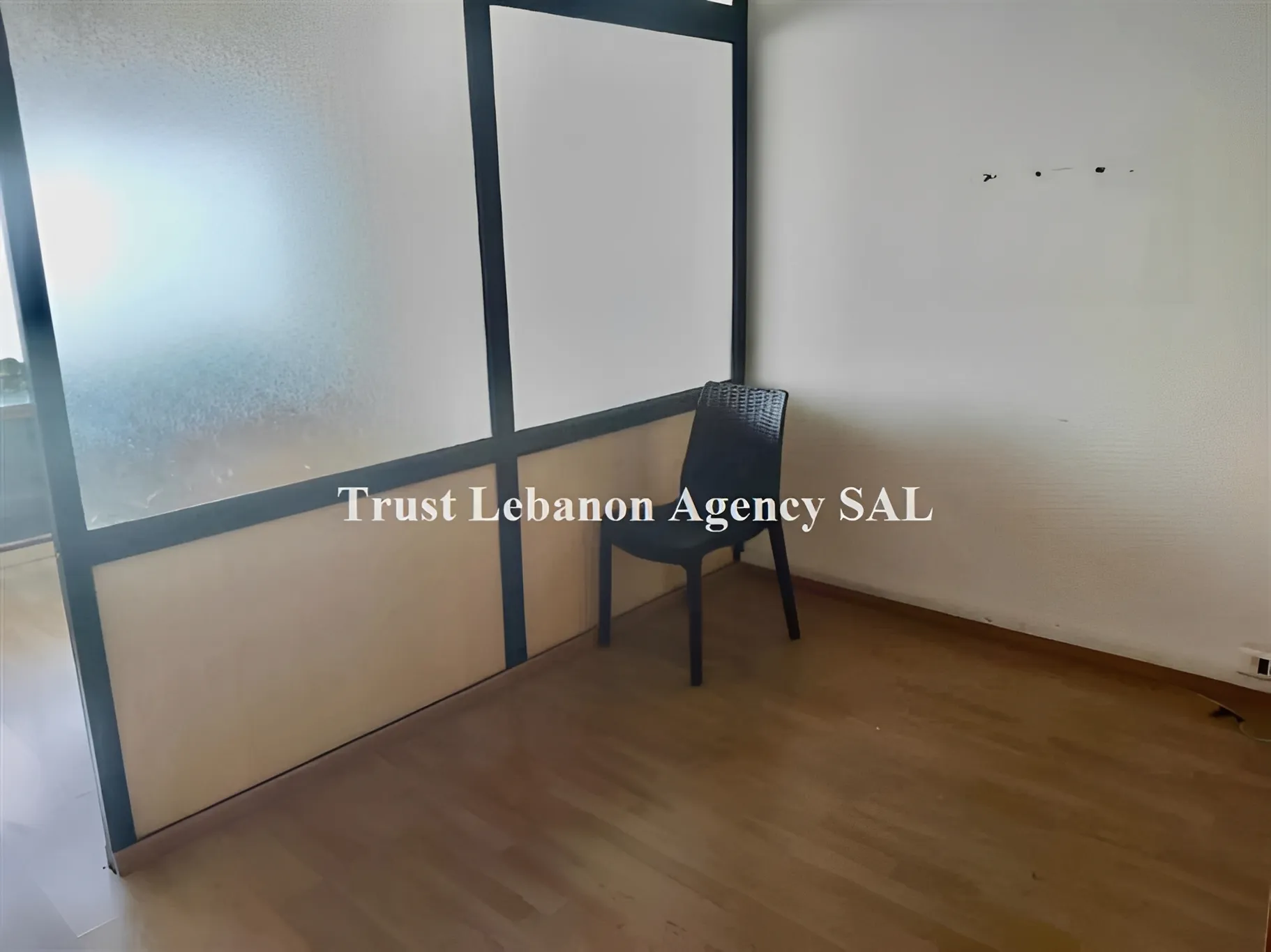 Office for rent in Metn, Jal Al Dib
