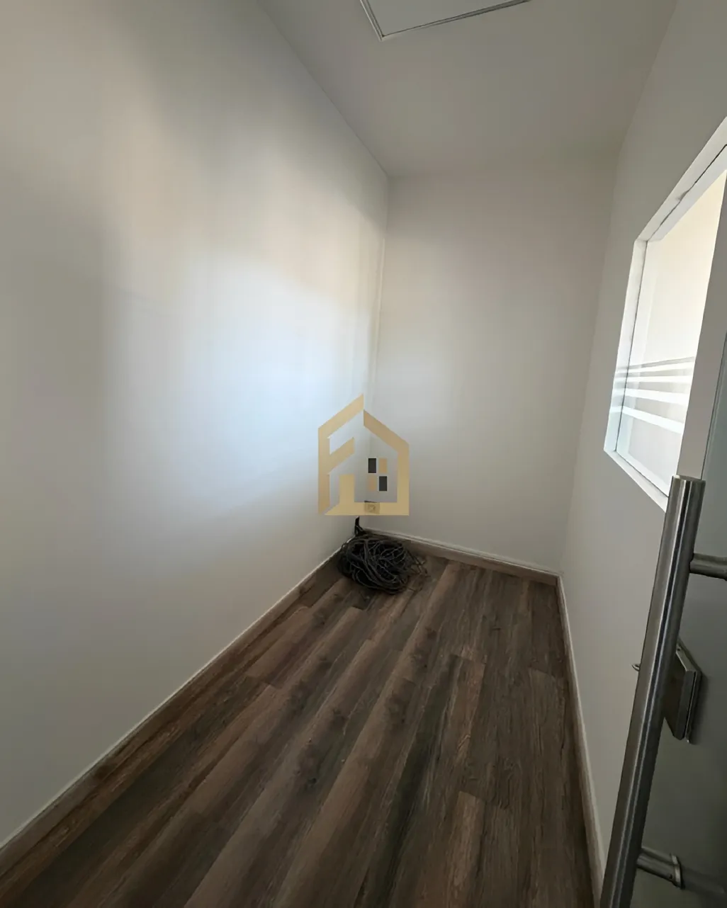 Office for rent in Ain Al Mraiseh, Beirut, Lebanon