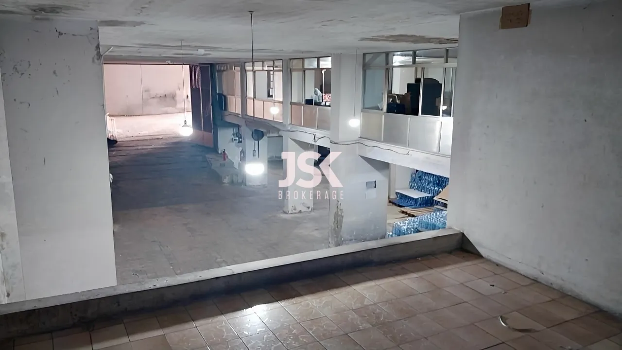 Warehouse for Sale in Achrafieh