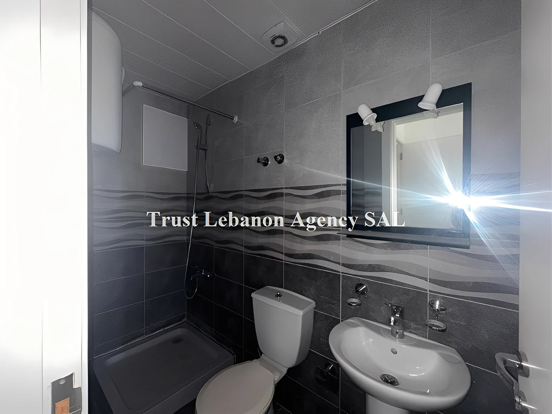 Office for rent in Metn, Bawchriye